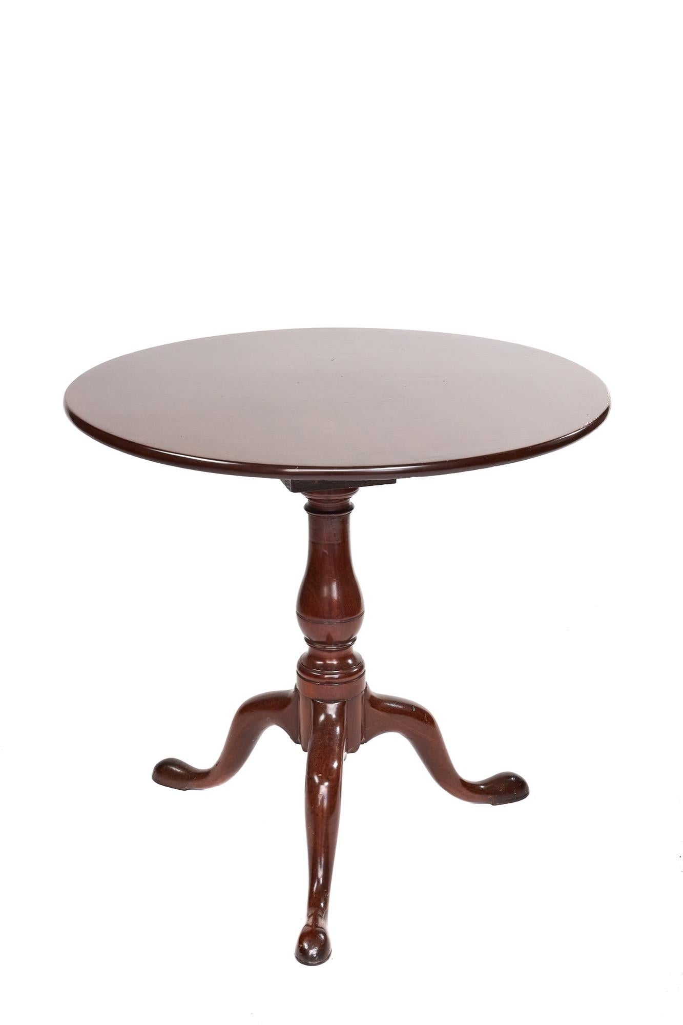 18th Century and Earlier Antique Georgian 18th Century Mahogany Tripod Table