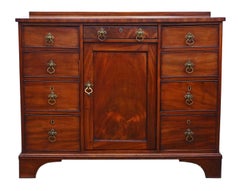 Ancienne coiffeuse de bureau géorgienne en acajou du 19ème siècle