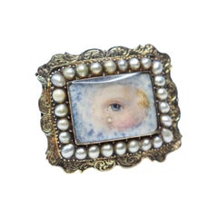 Antique Georgian  9 Carat Gold Lovers Eye with a Tear Miniature Brooch