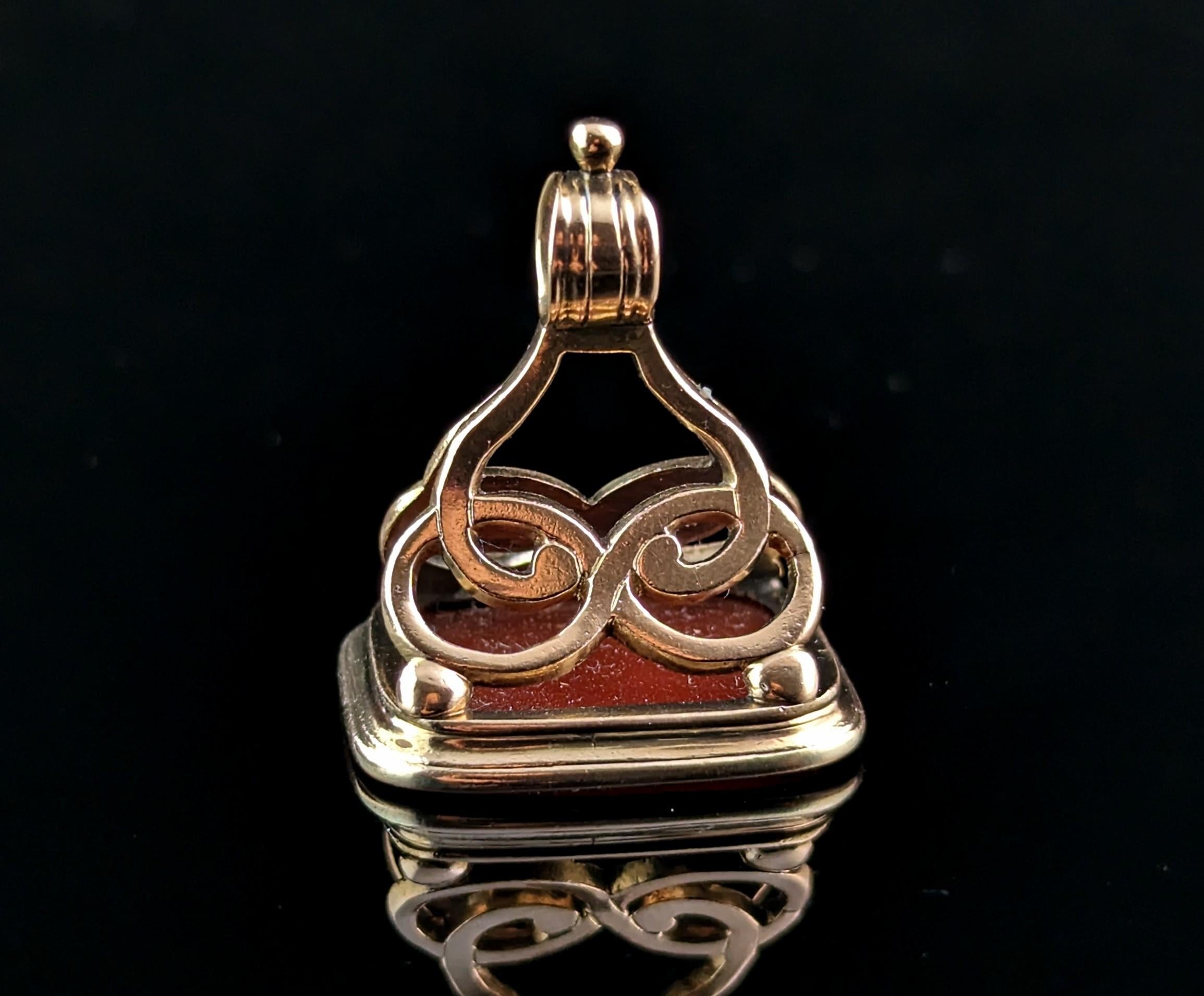 Antique Georgian 9k gold seal fob pendant, Carnelian, Heraldic  For Sale 8