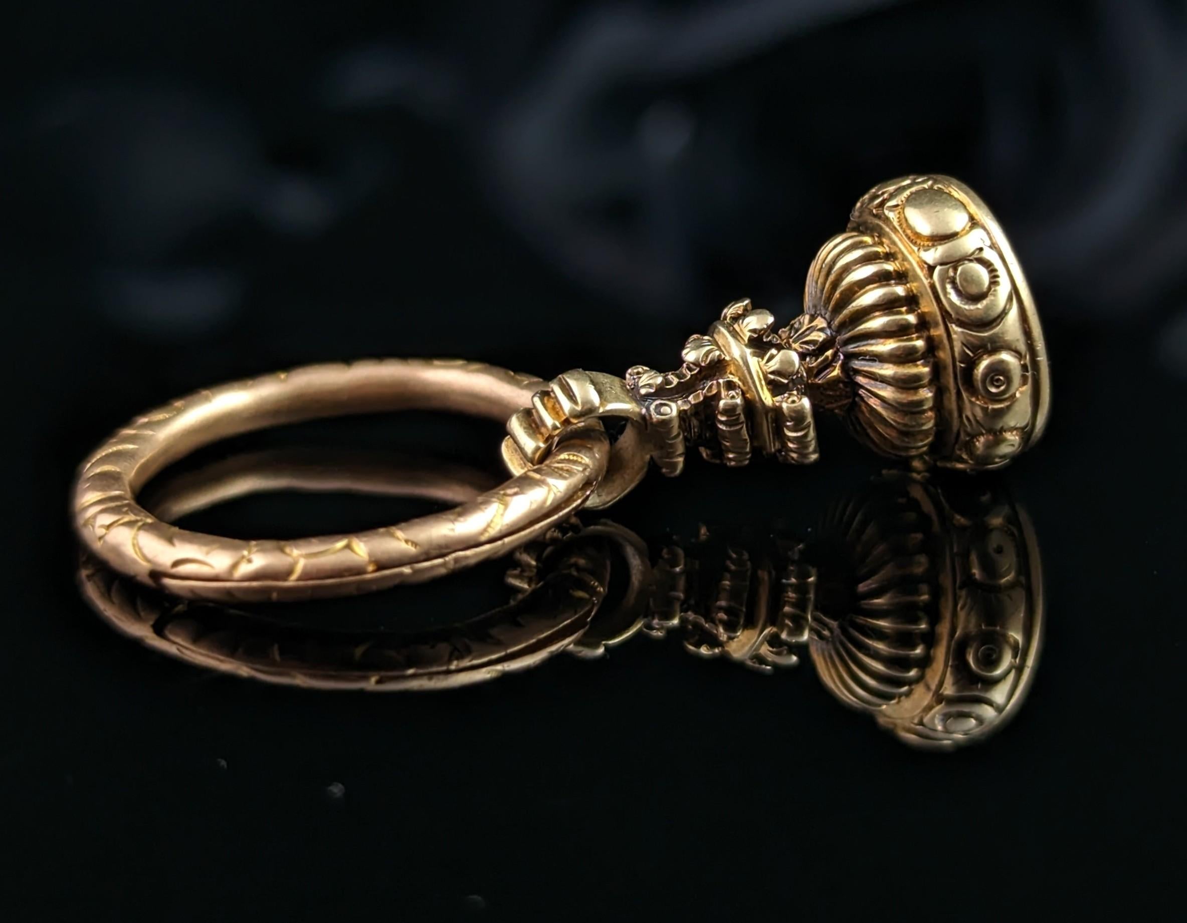 Antique Georgian 9k Gold Seal Fob Pendant, Split Ring, Chalcedony 9