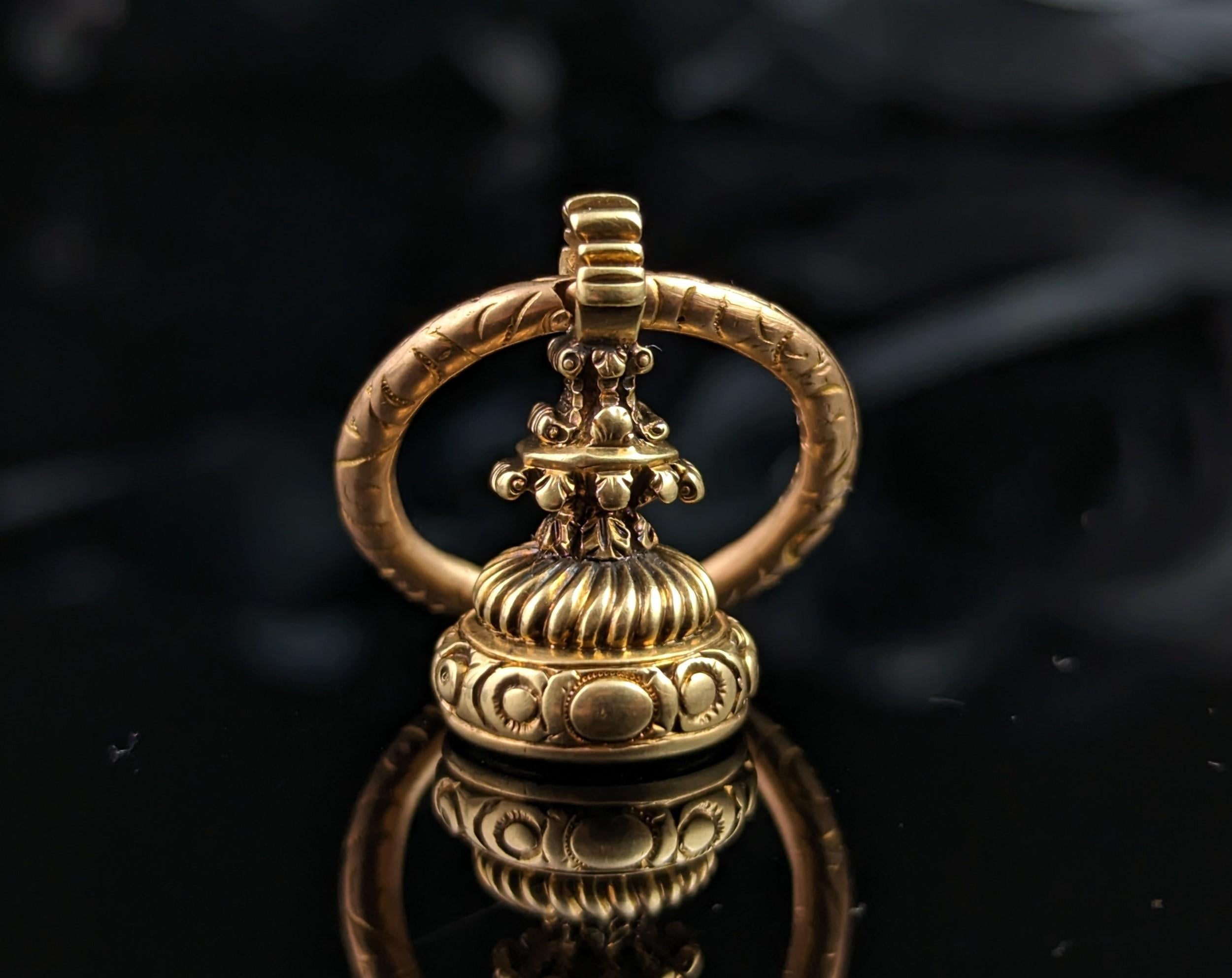 Antique Georgian 9k Gold Seal Fob Pendant, Split Ring, Chalcedony 1