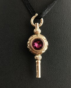 Antiker georgianischer 9k Gold Uhrenschlüssel:: Anhänger:: Amethyst und Blutstein
