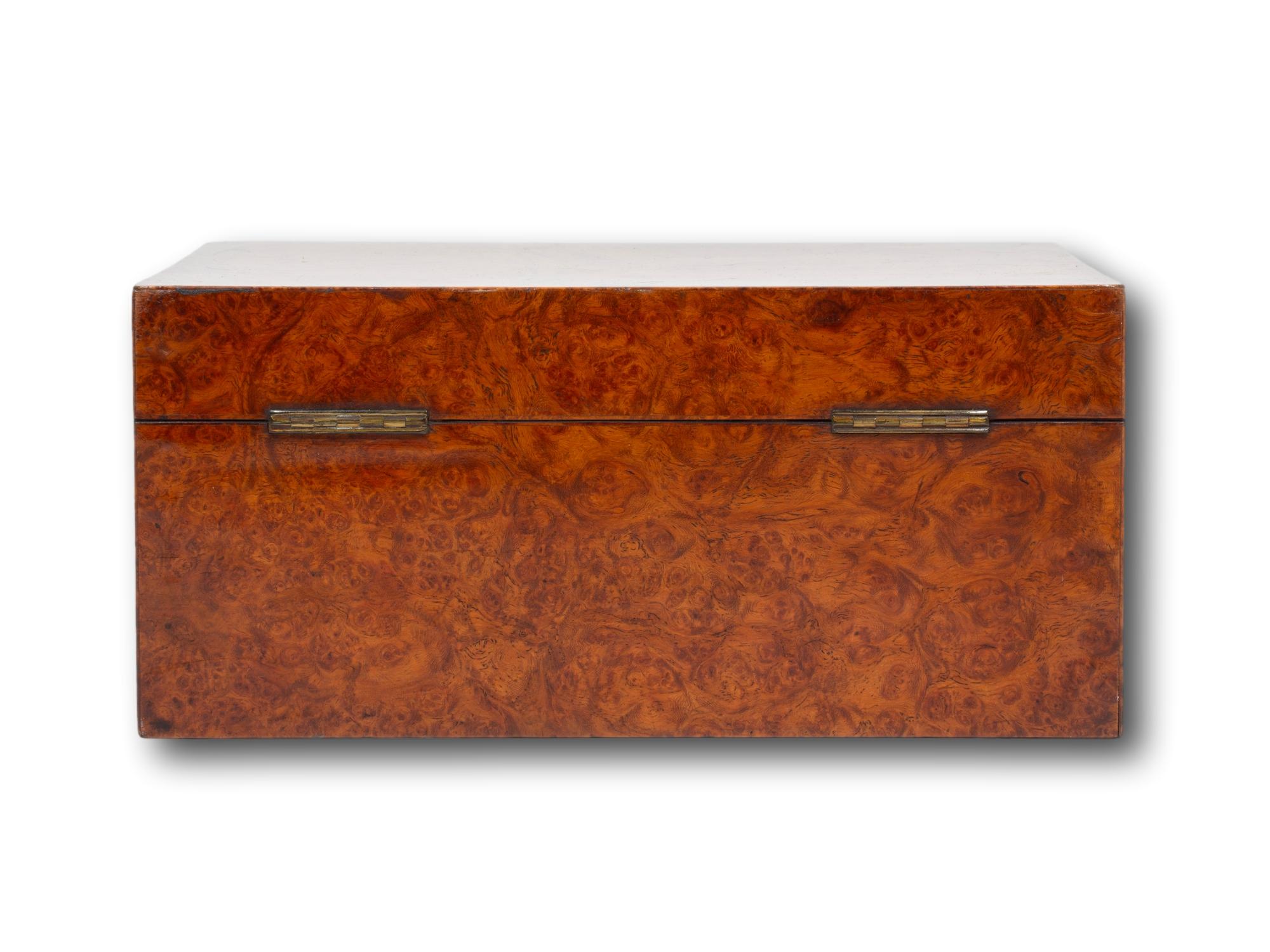 Antique Georgian Amboyna Sewing Box In Good Condition For Sale In Northampton, GB