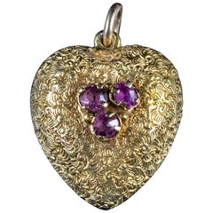 Antique Georgian Amethyst Heart Pendant 18 Carat Gold, circa 1800