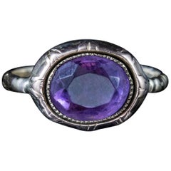 Antique Georgian Amethyst Ring 18 Carat Gold, circa 1780