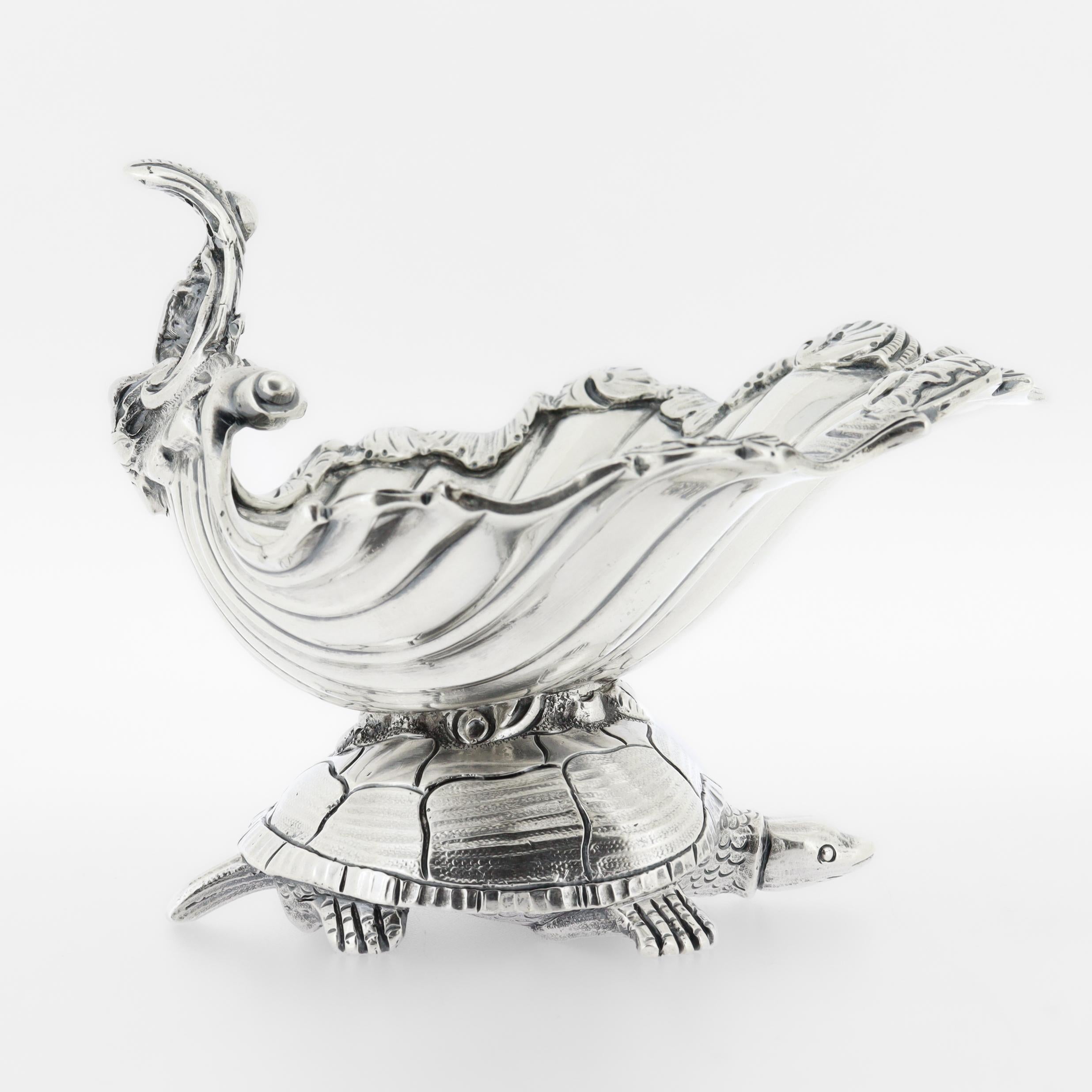 Antique Georgian Armorial Sterling Silver Turtle & Shell Sweetmeat / Salt Cellar For Sale 1