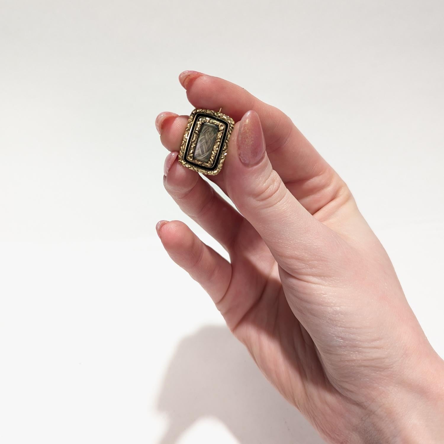 hair mourning brooch