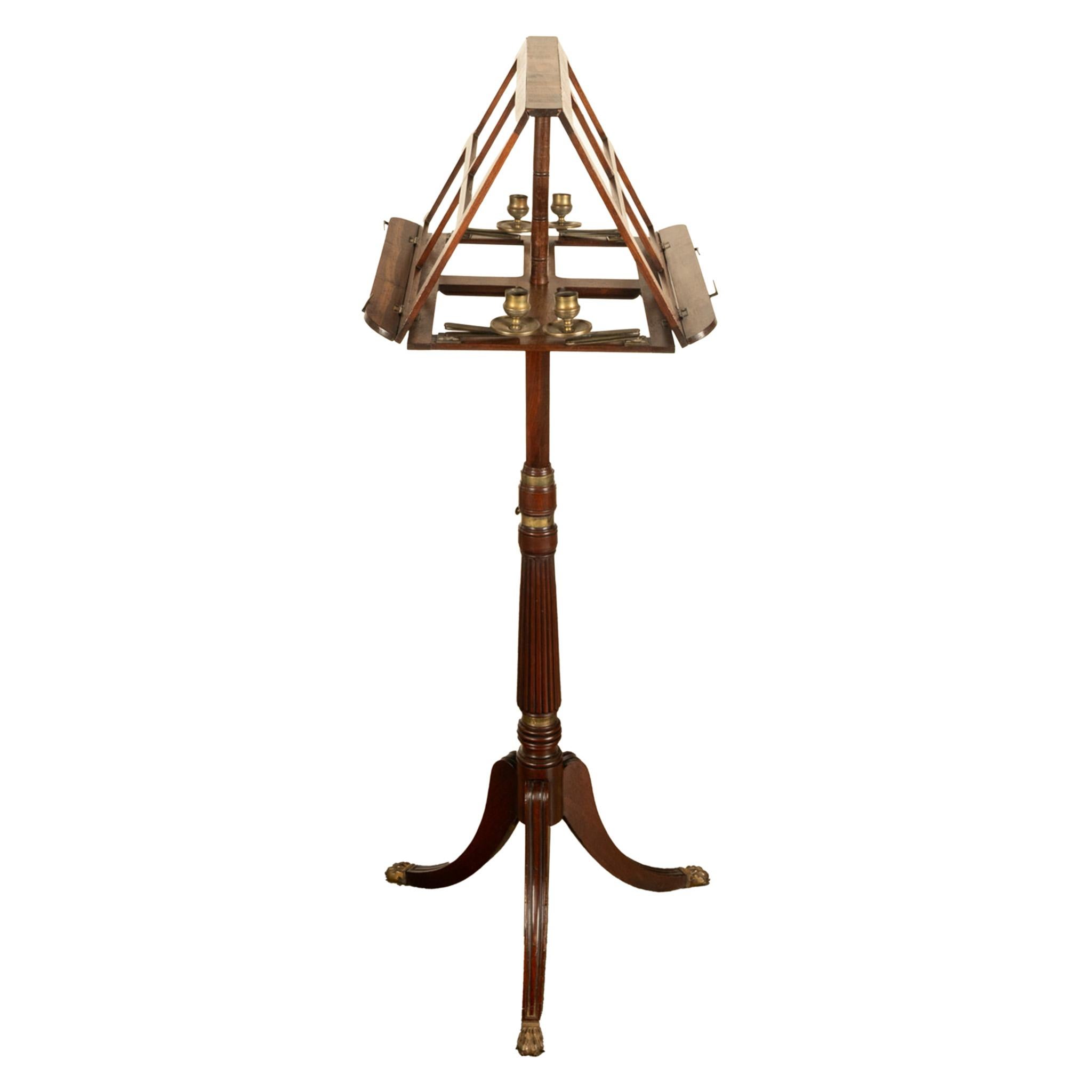 Antike georgische Messing-Kerzenleuchter Mahagoni Duett Notenständer 1790 (Frühes 19. Jahrhundert) im Angebot