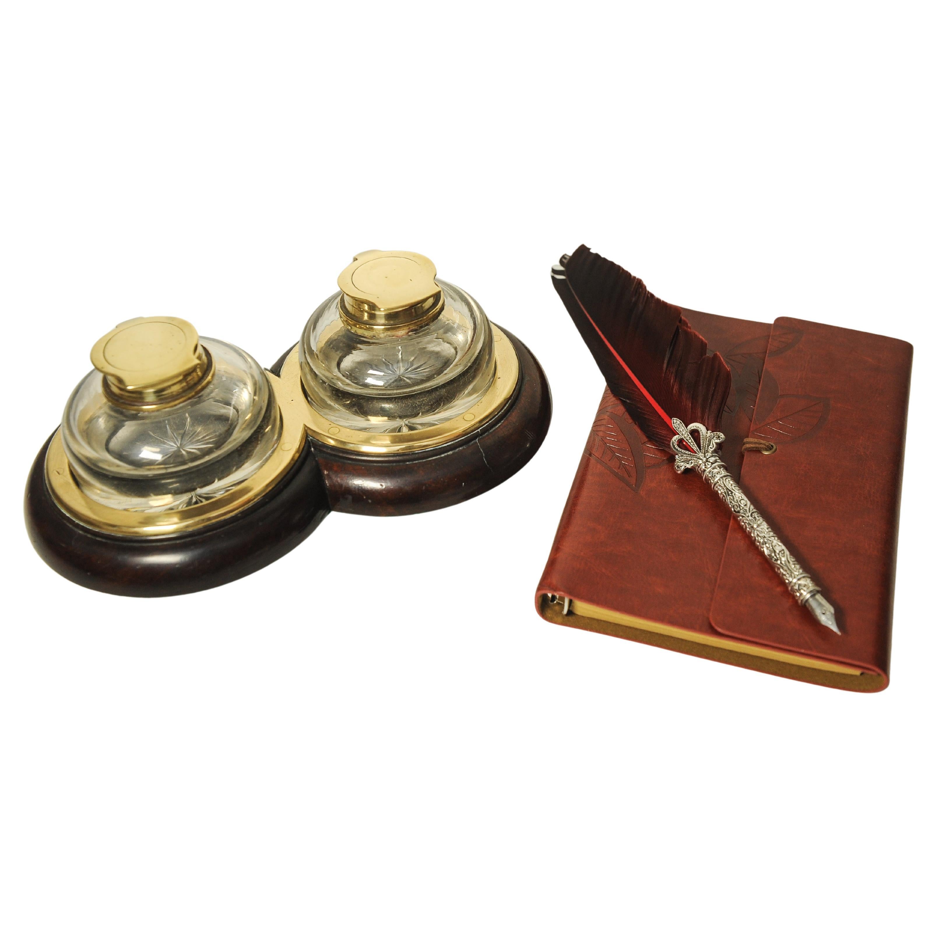 Antique Georgian Brass Mounted Double Inkwell Stand With Two Hand-Blown Inkwells For Sale 5