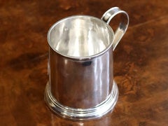 Antica tazza da donna georgiana Britannia Standard in argento (1723)