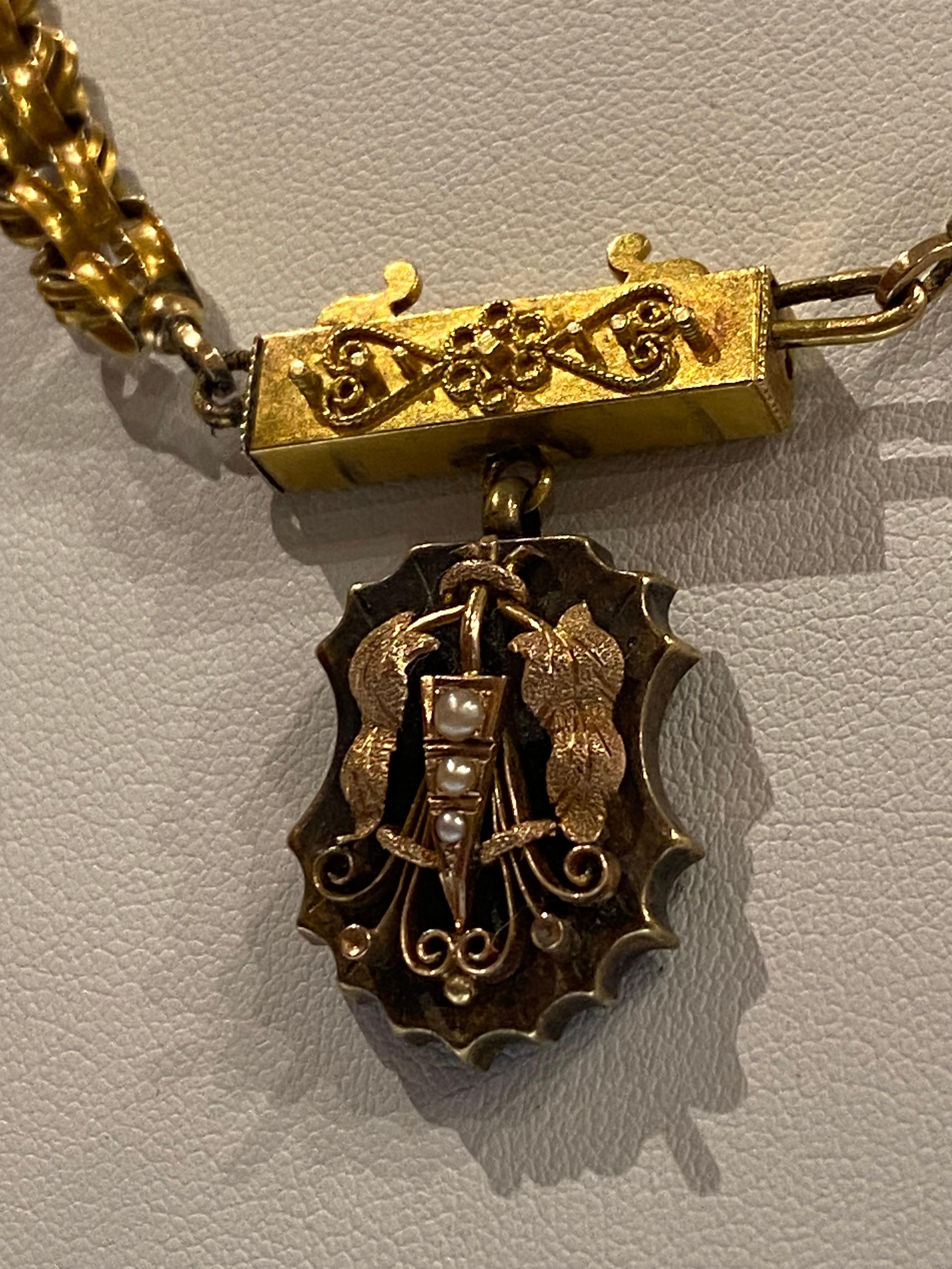 Antike georgianische 15K Gold englische Kette Halskette mit Medaillon-Anhänger, Georgian, um 1800 im Angebot 3