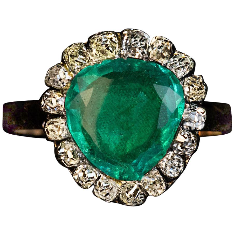 Antique Georgian circa 1800 Emerald Diamond Heart Shaped Ring