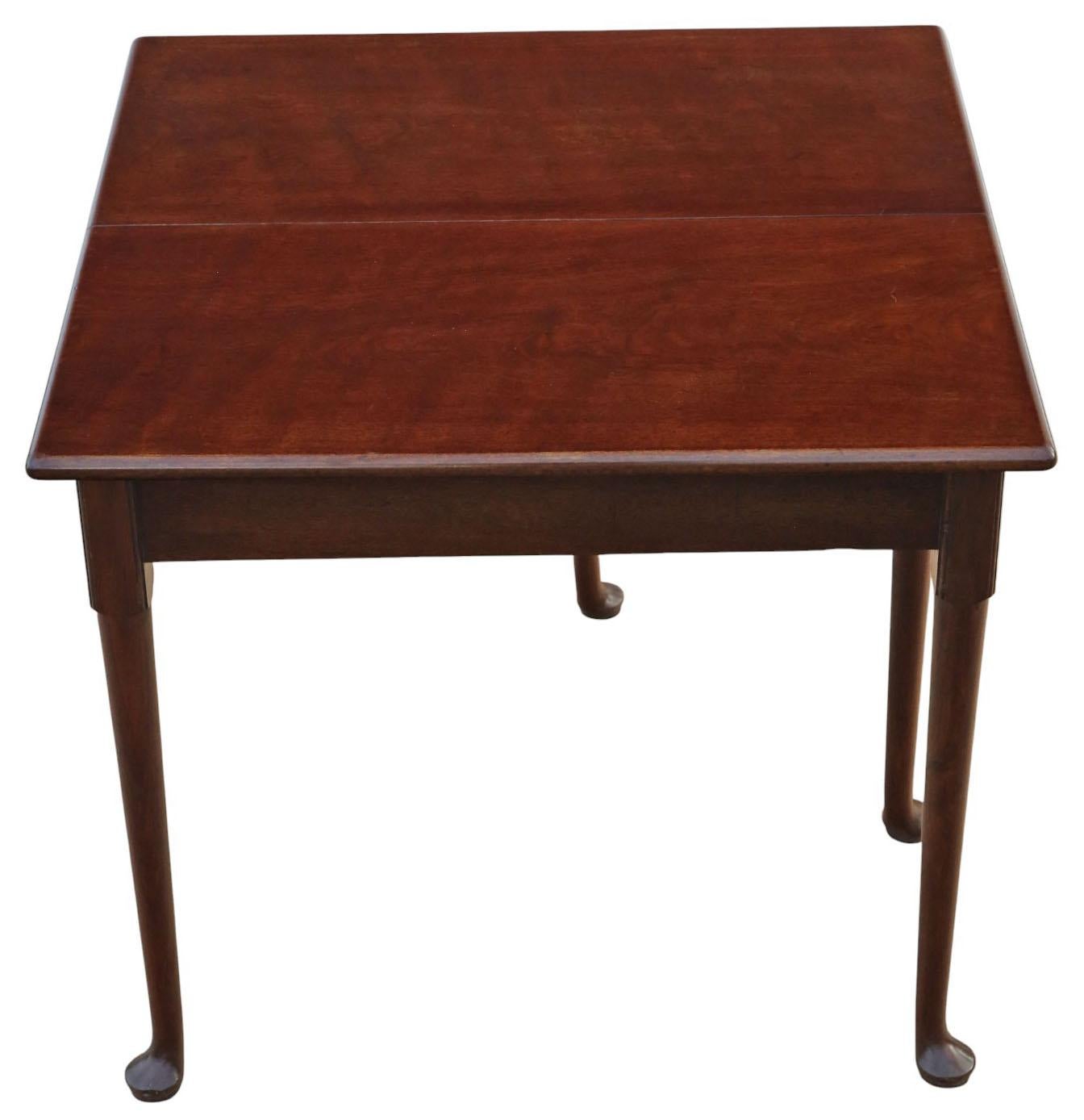 British Antique Georgian c.1800 Mahogany Gateleg Drop-Leaf Dining Table- Fine Quality For Sale
