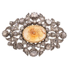 Antiguo broche georgiano de citrino tallado y diamantes talla rosa
