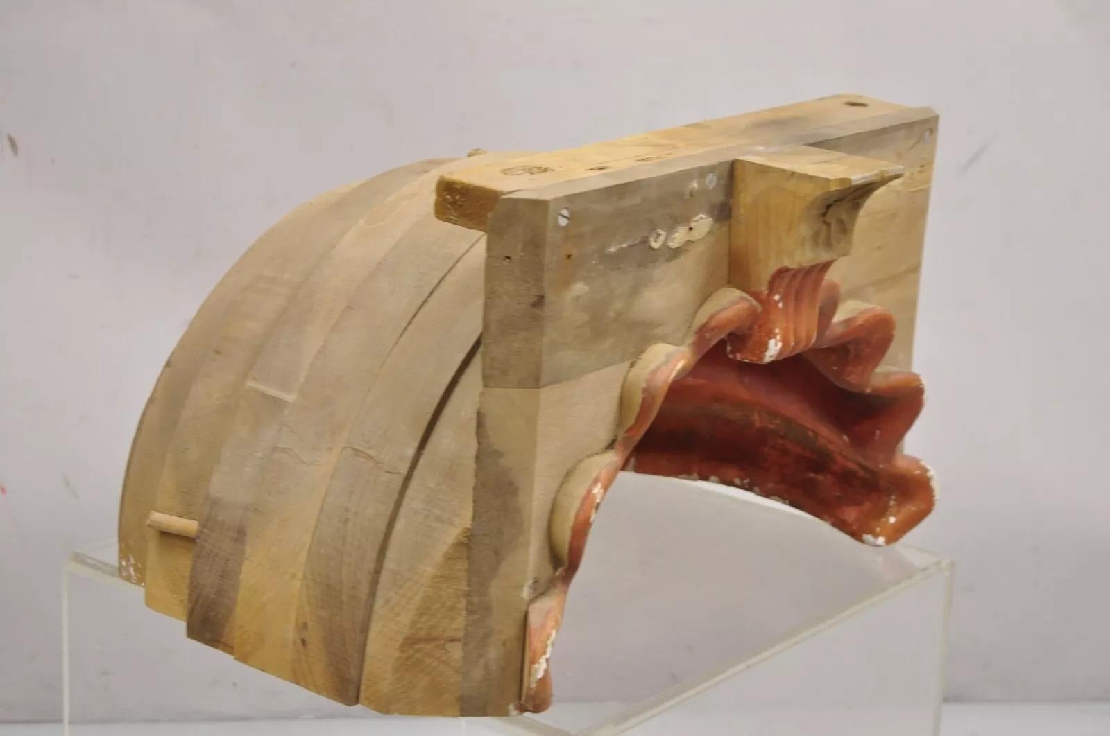 Antique Georgian Carved Wood Clam Shell Pediment Salvage Architectural Element For Sale 7