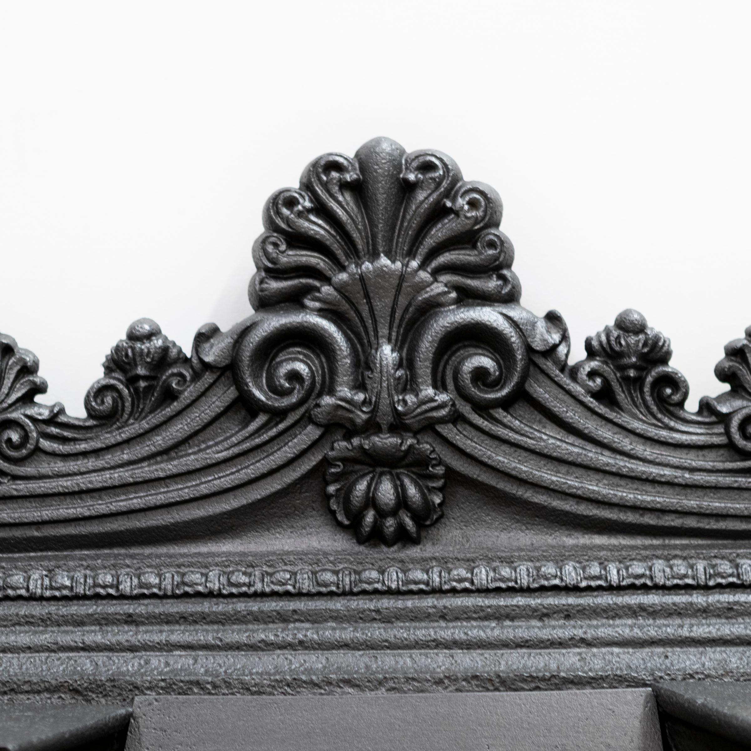 Antique Georgian Cast Iron Hob Grate For Sale 6