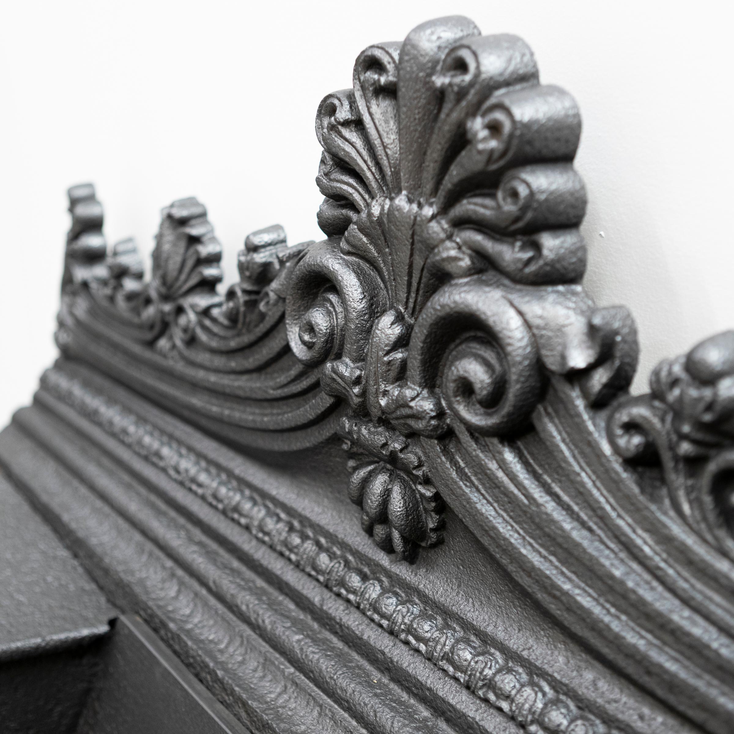 Antique Georgian Cast Iron Hob Grate For Sale 10