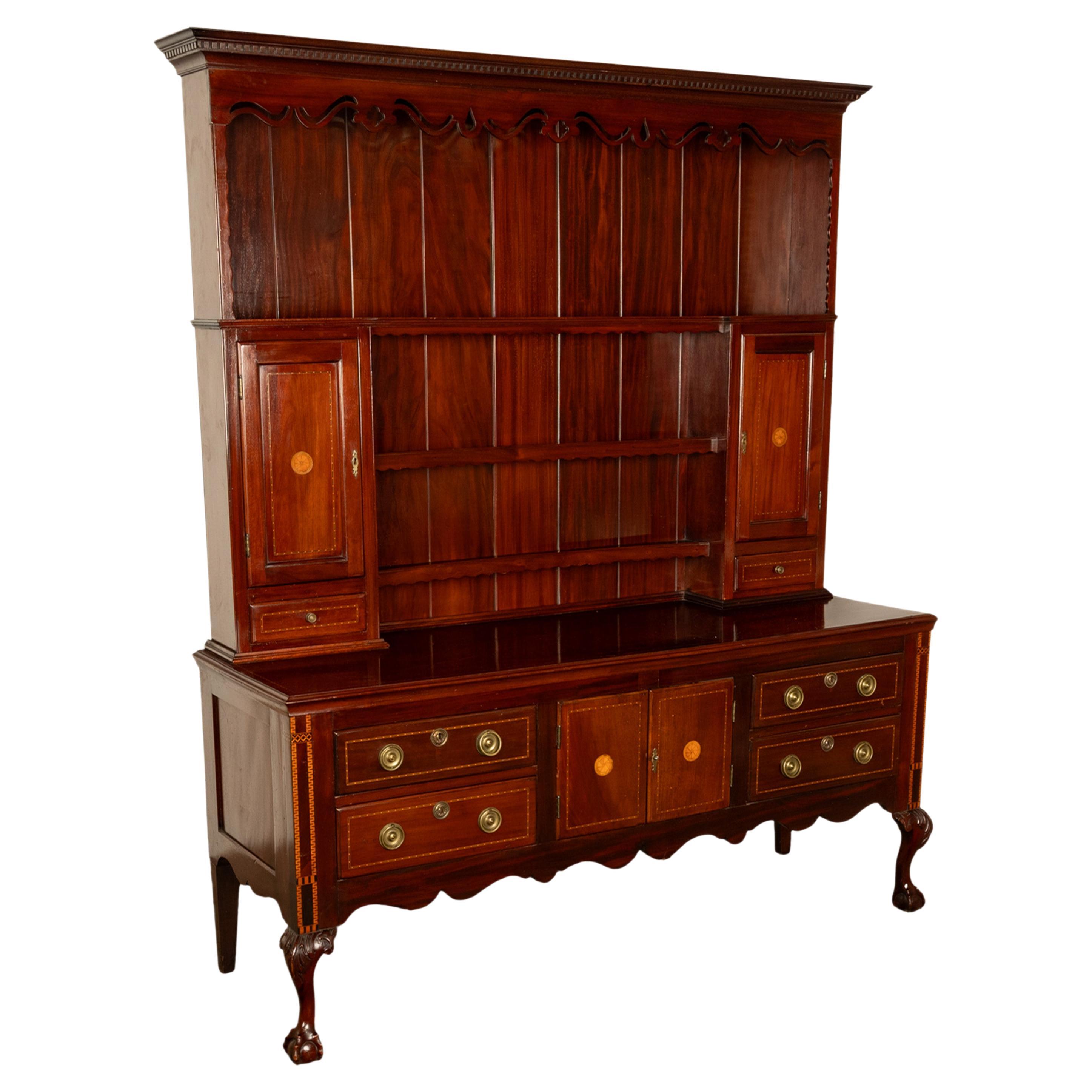 Antigua cómoda georgiana Chippendale de caoba tallada con incrustaciones Estante para platos 1790 Georgiano en venta