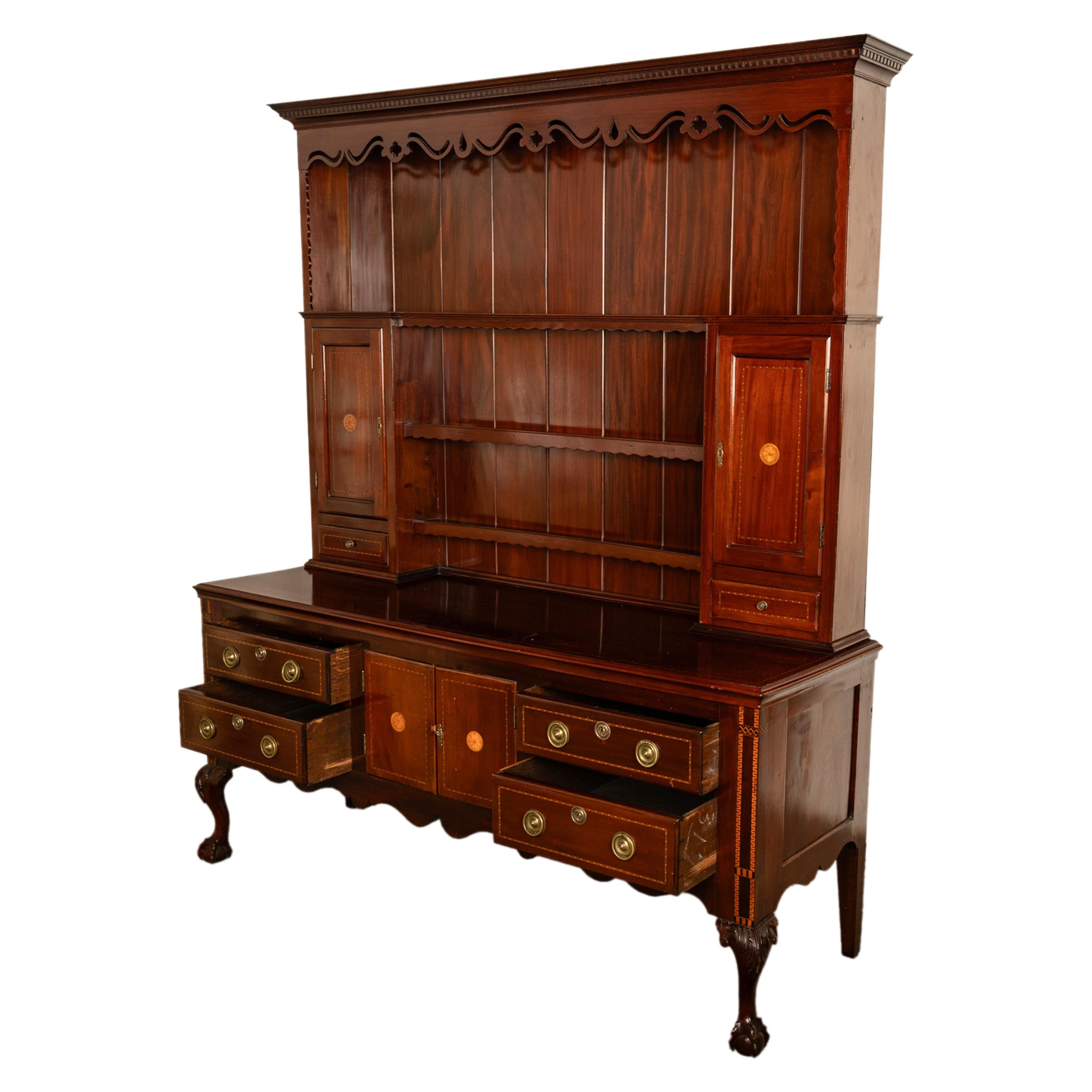Antigua cómoda georgiana Chippendale de caoba tallada con incrustaciones Estante para platos 1790 Inglés en venta