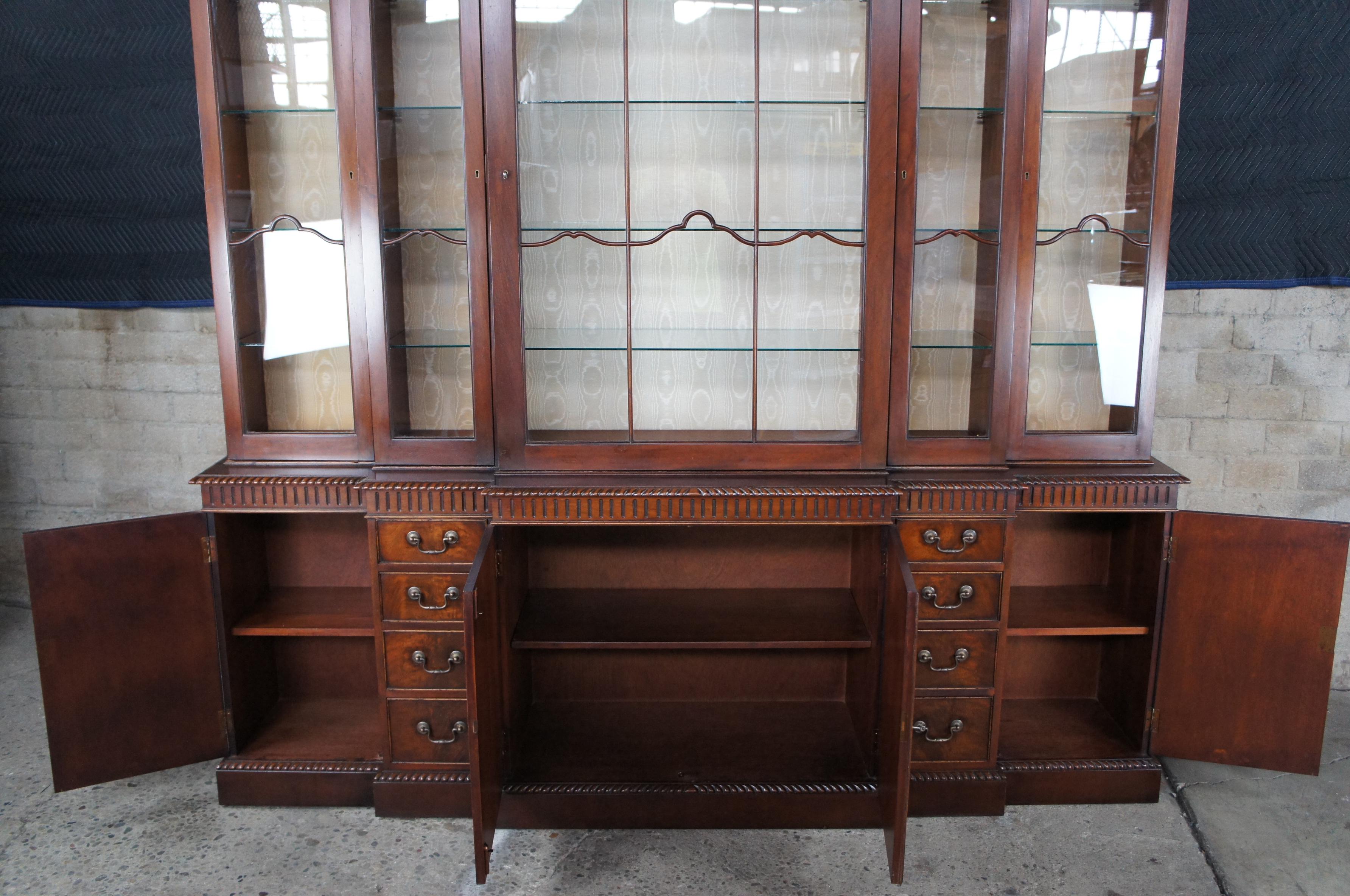 Antique Georgian Chippendale Crotch Mahogany Breakfront China Display Cabinet 4