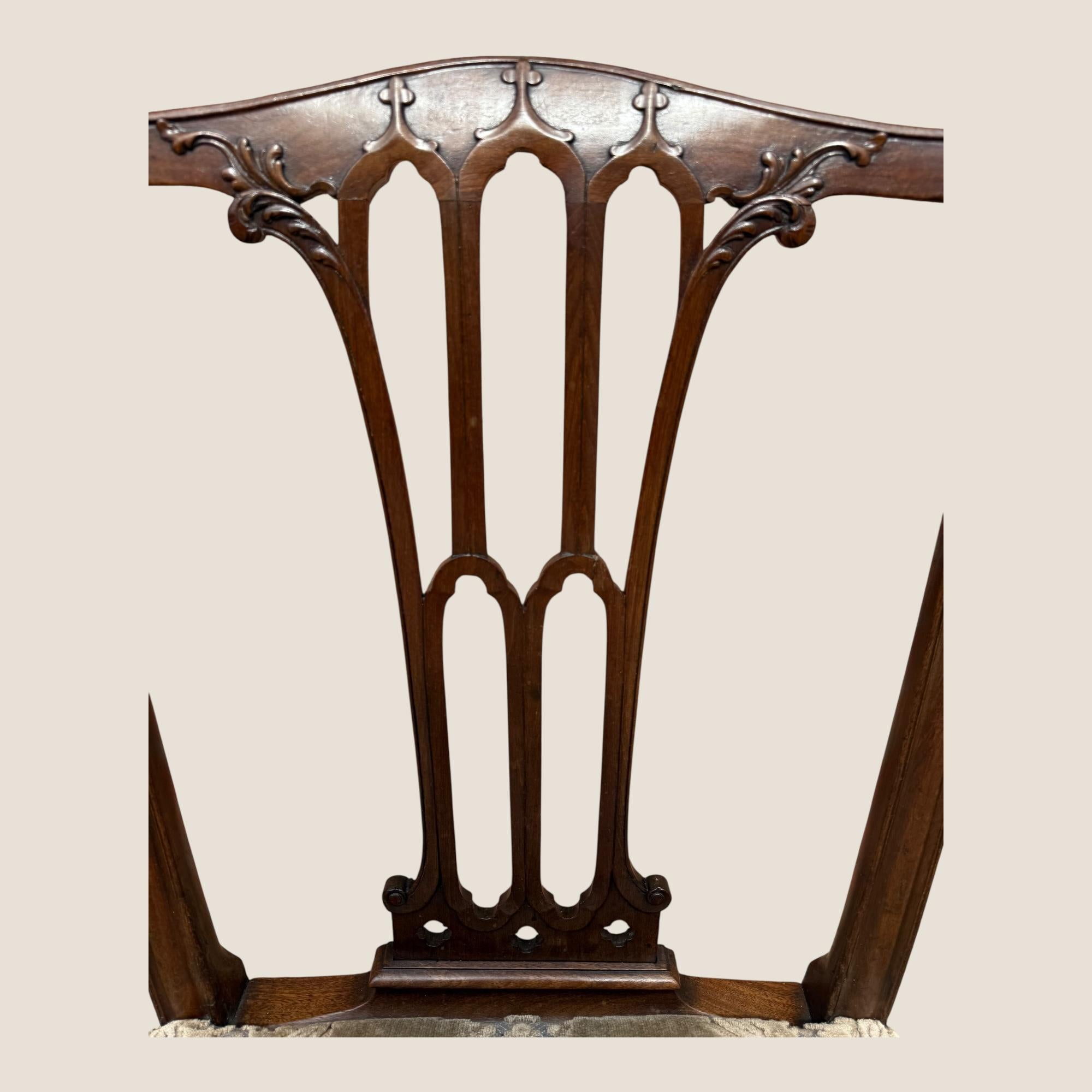Antique Georgian Chippendale Period Mahogany & Floral Upholstered Carved Chair For Sale 4