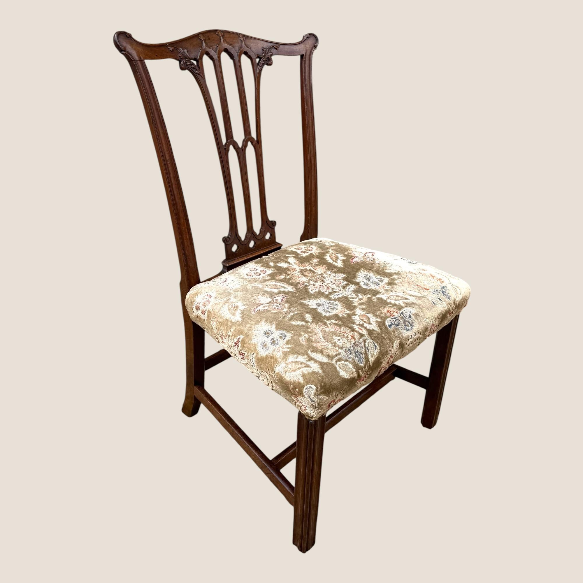 Antique Georgian Chippendale Period Mahogany & Floral Upholstered Carved Chair For Sale 7