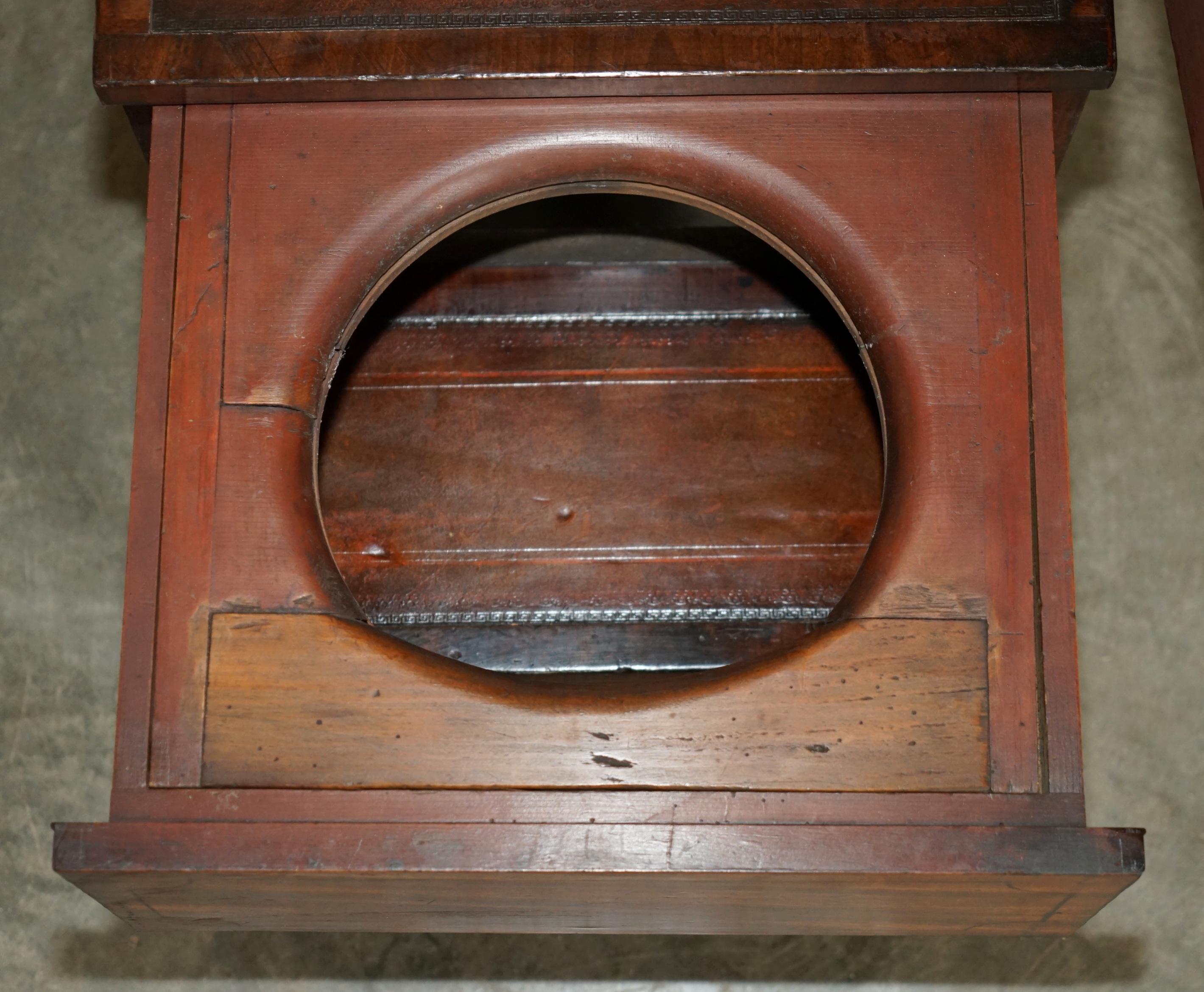 ANTICA BIBLIOTECA GEORGIANA CIRCA 1820 IN LEGNO DURO E PELLE SCALA INTERNA in vendita 12