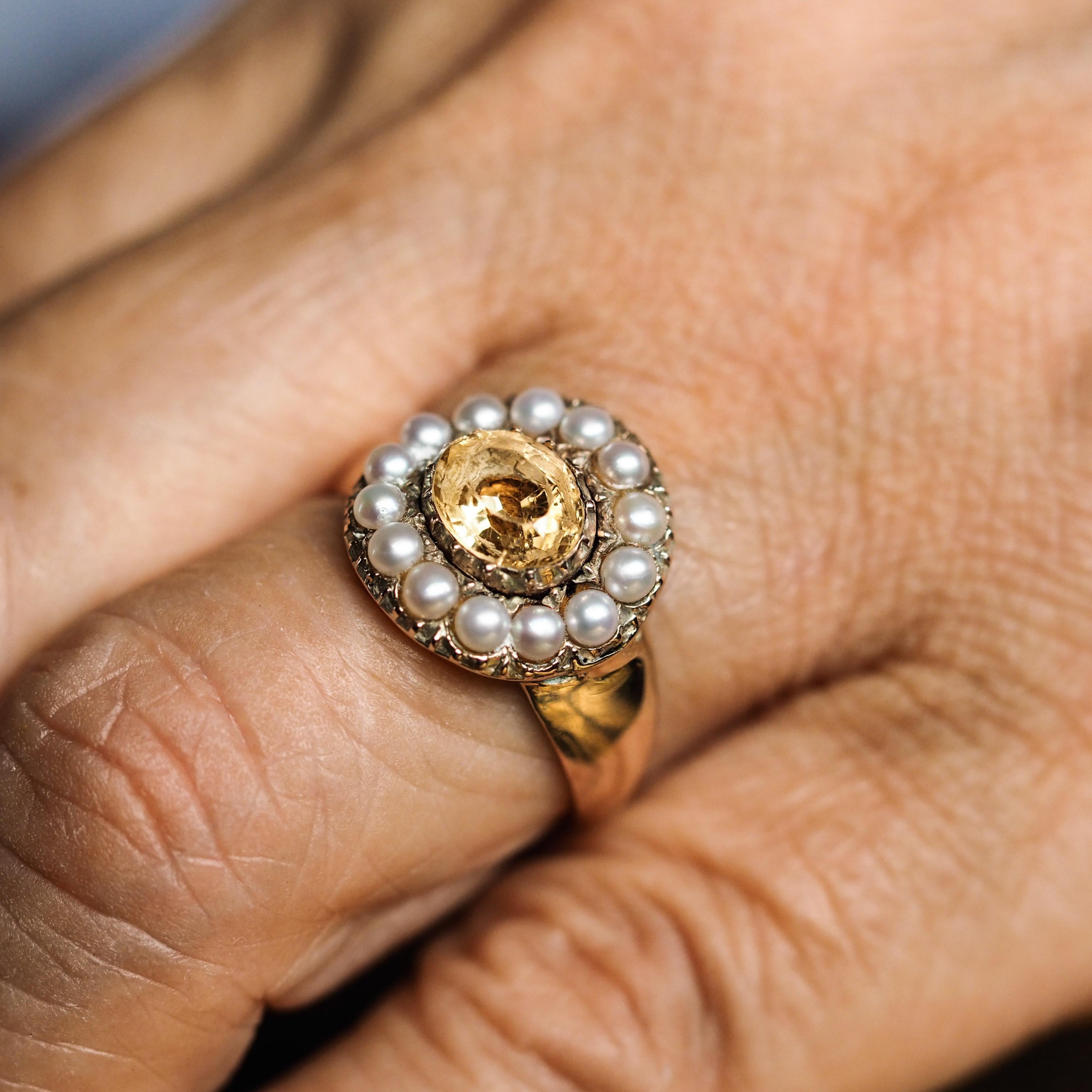 Antiguo Anillo Georgiano de Oro de 14K con Citrino y Perla - c.1800 en venta 2