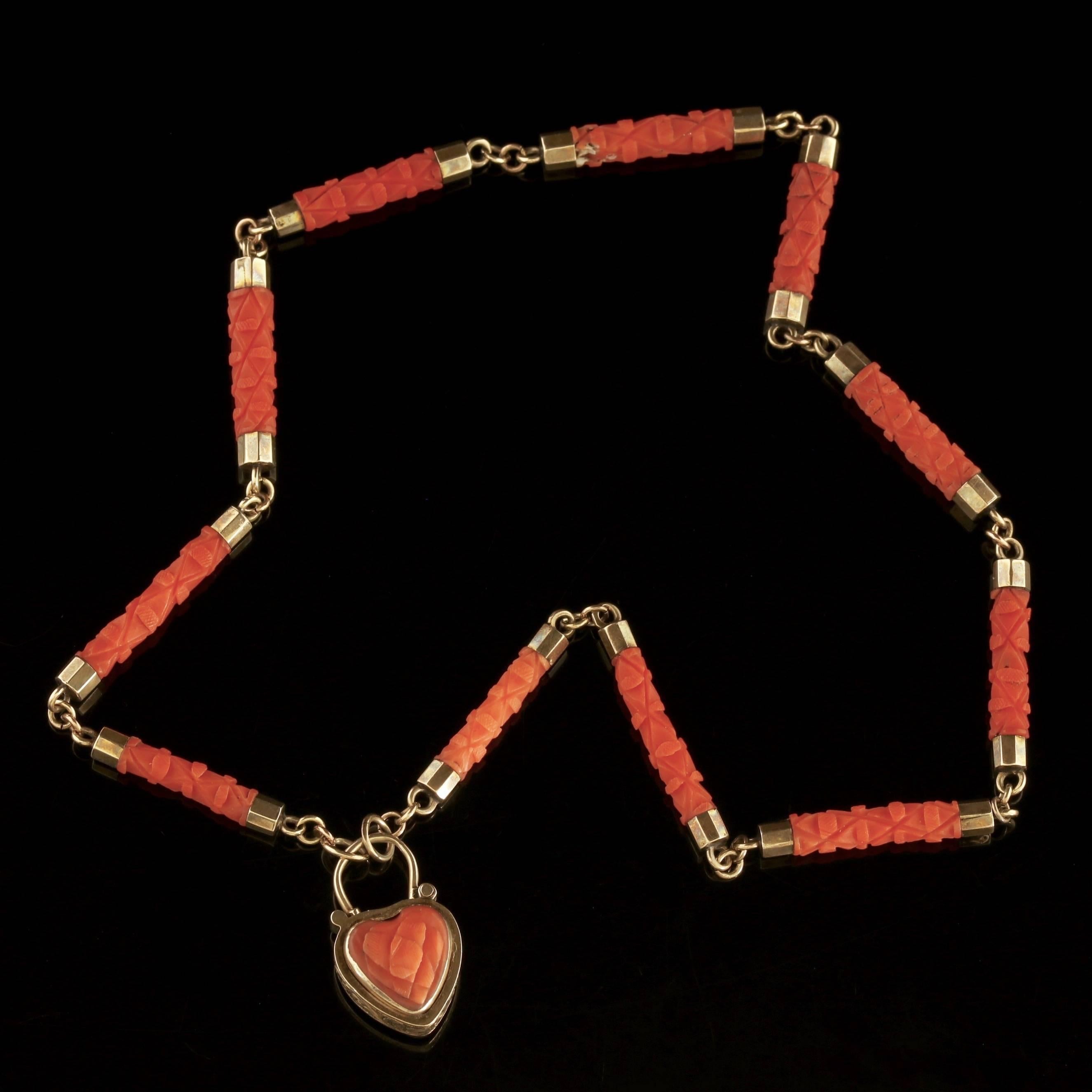 Women's Antique Georgian Coral Necklace 18 Carat Gold Heart Locket, circa 1780