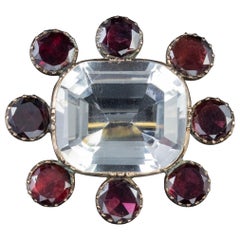 Antique Georgian Crystal Garnet Brooch 18 Carat Gold, circa 1830