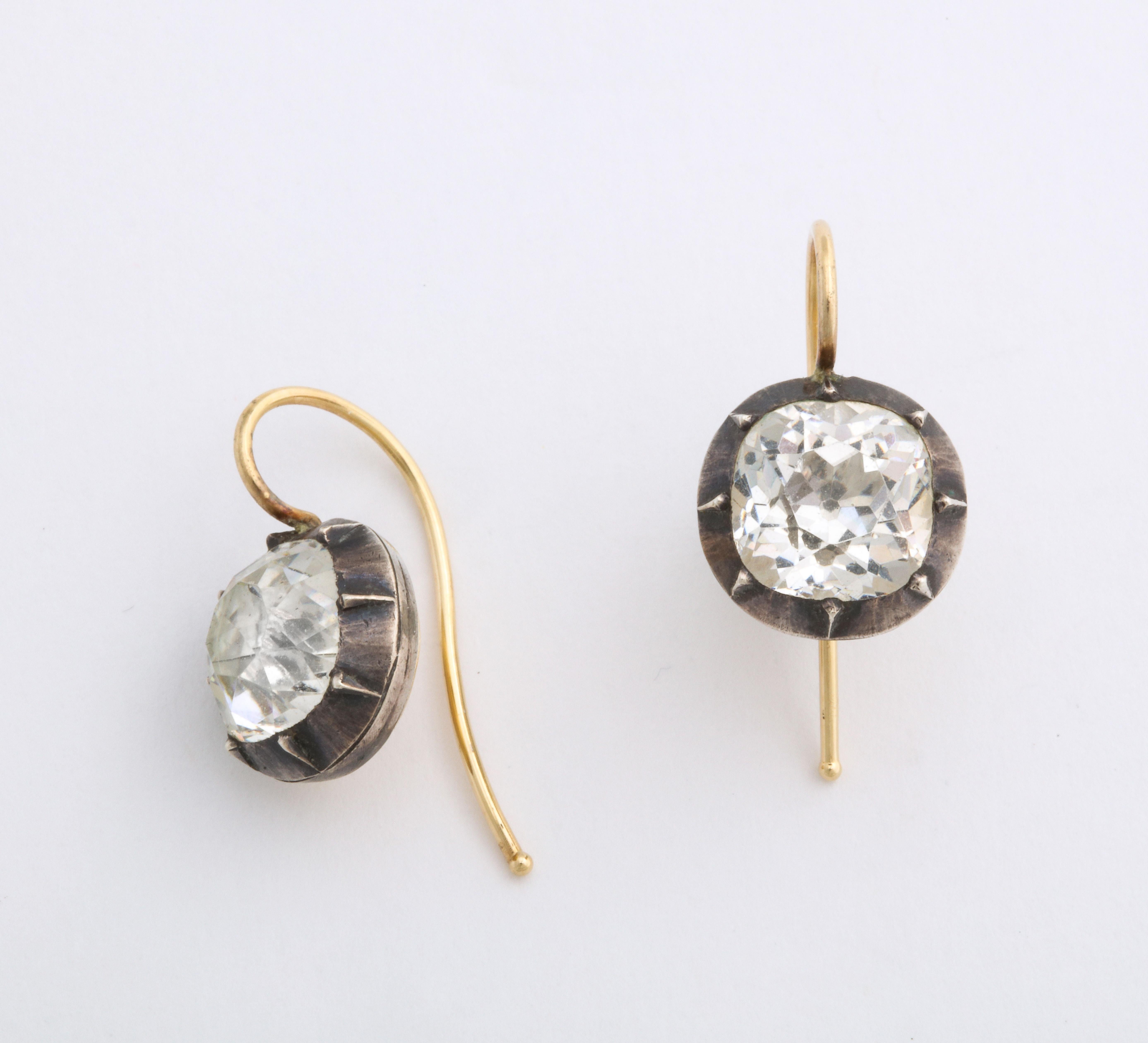Antique Georgian Cushion Cut Paste Ear Drops in Silver and Gold In Excellent Condition In Stamford, CT