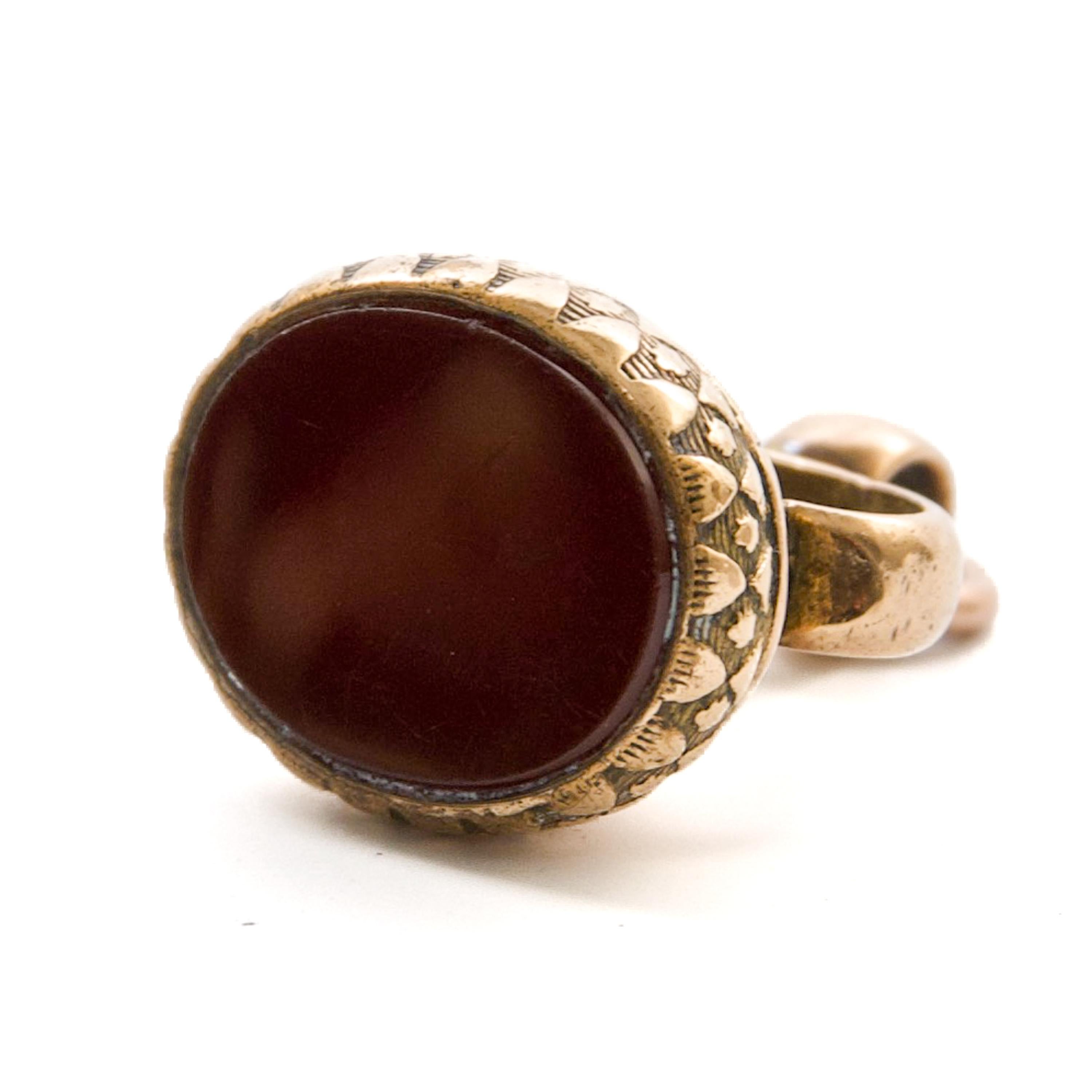 Antique Georgian Dark Carnelian Gold Fob Pendant For Sale 1