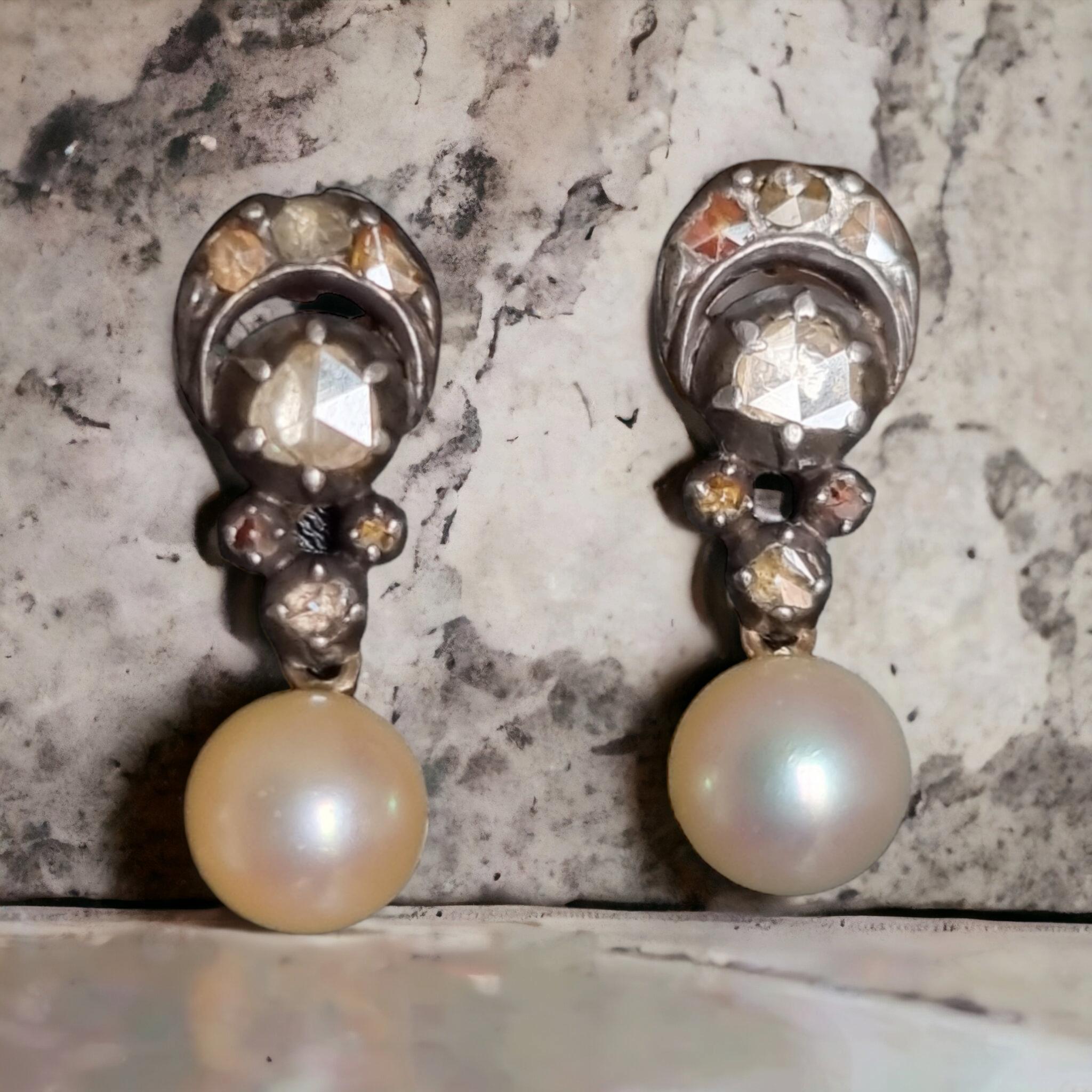 Antique Georgian Diamond and Pearl Dangle Earrings In Good Condition For Sale In OVIEDO, AS