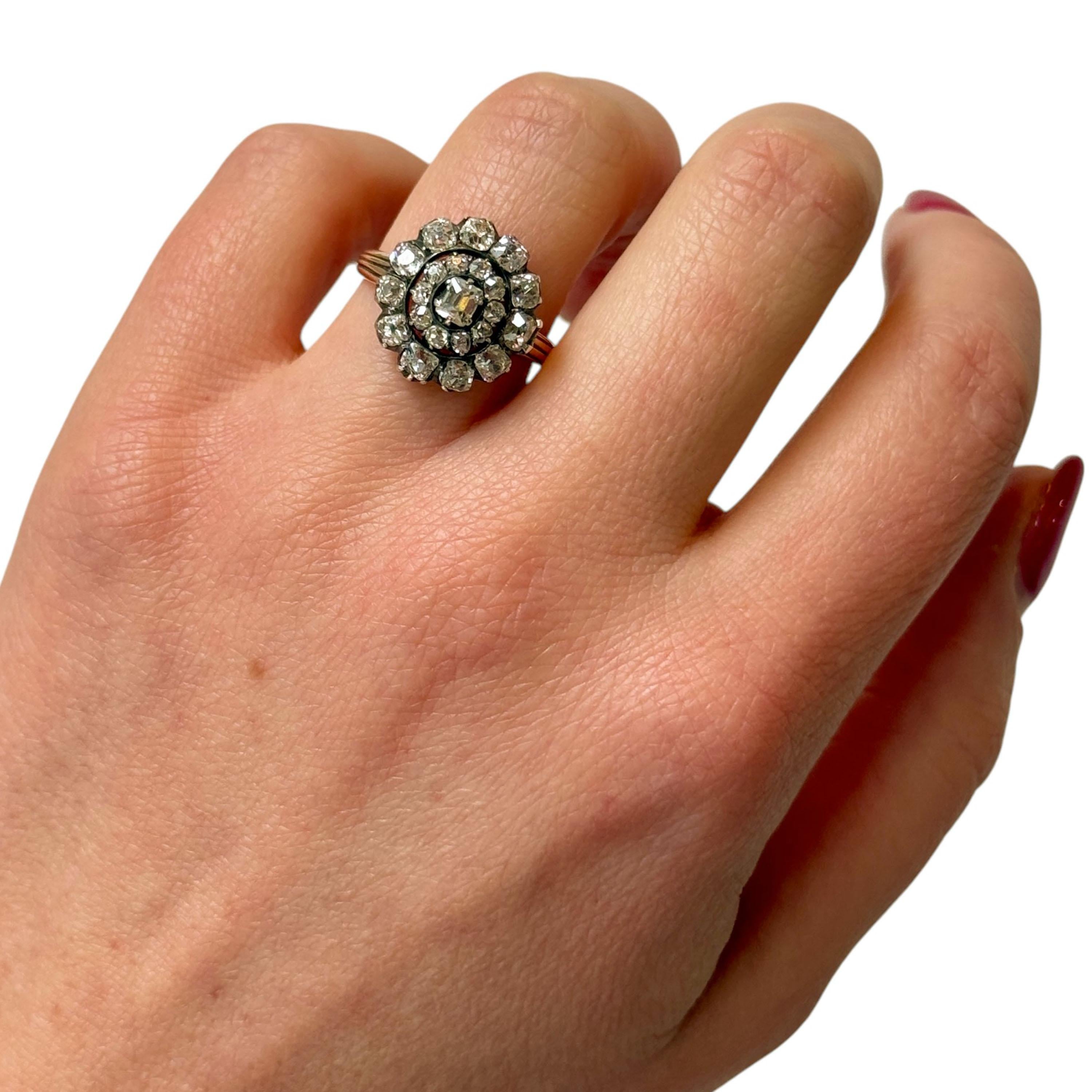 Donna Antico anello georgiano con diamanti e argento su oro, circa 1830 in vendita