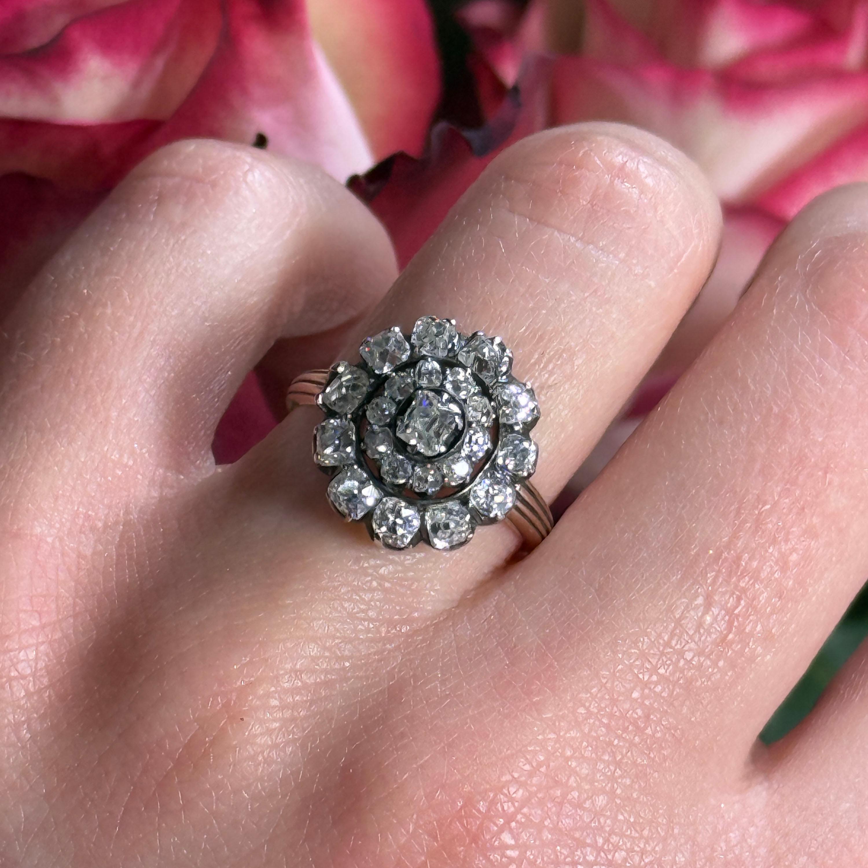 Antico anello georgiano con diamanti e argento su oro, circa 1830 in vendita 2