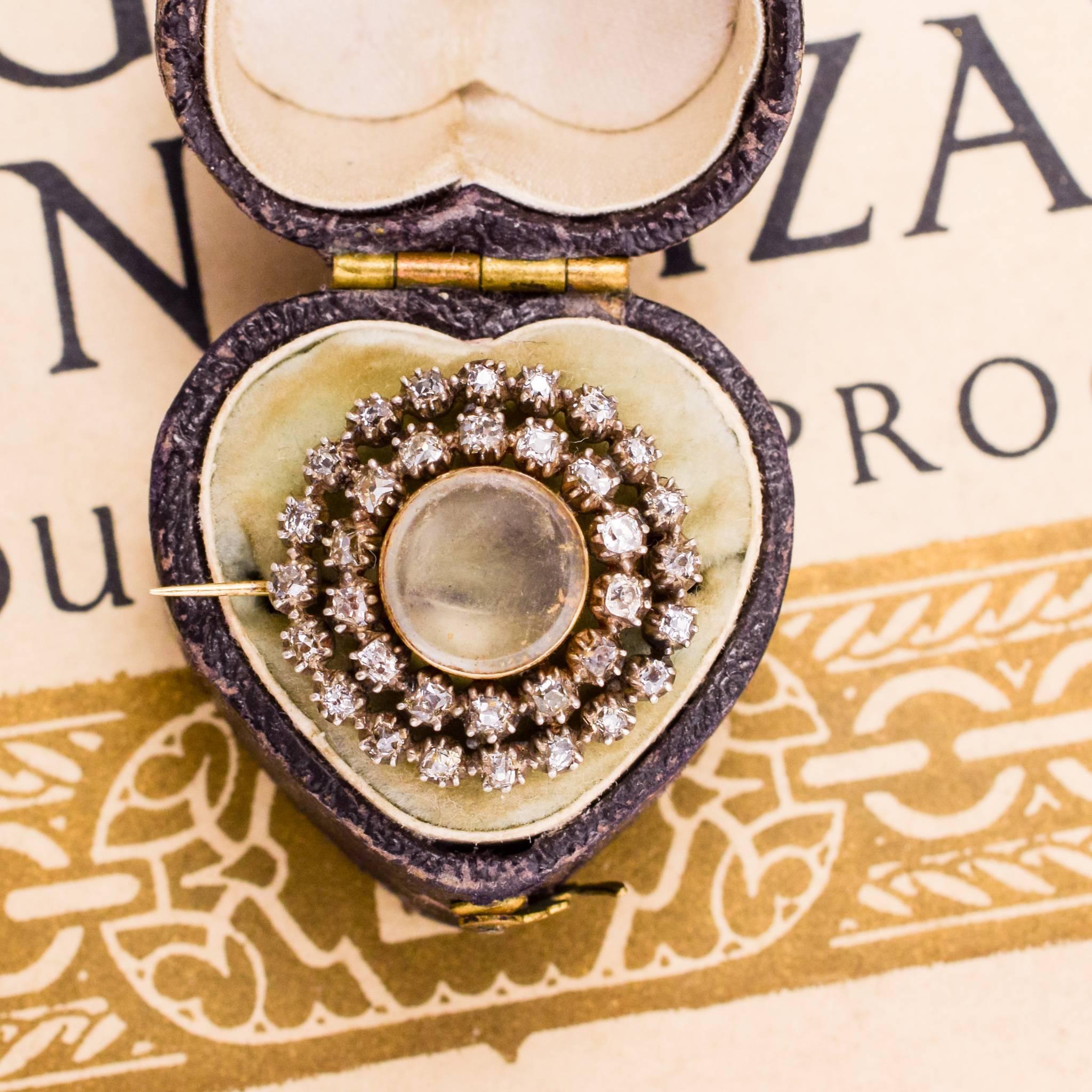 Antique Georgian Diamond Halo Locket Brooch In Good Condition In Sale, Cheshire