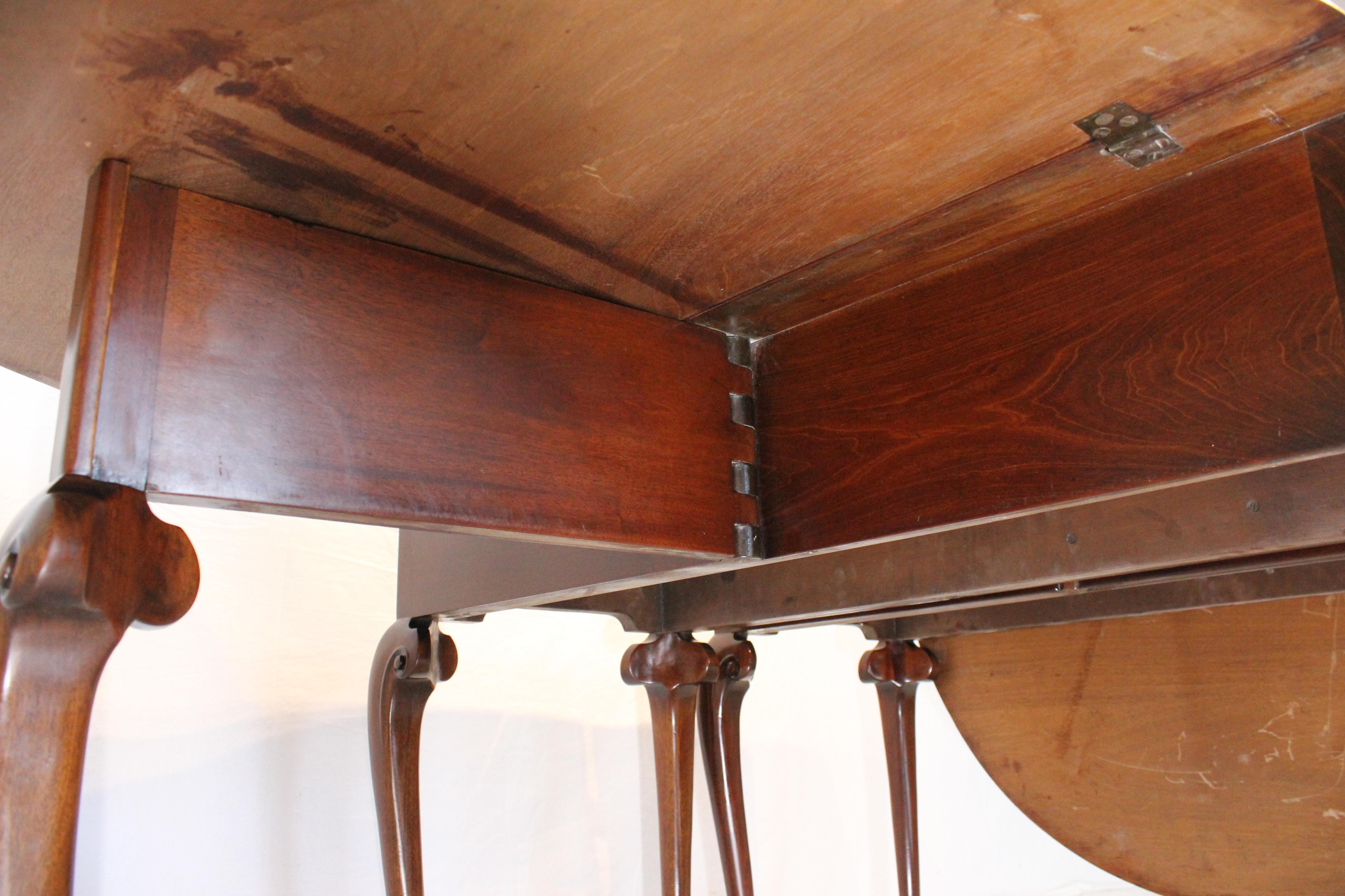 Acajou Table de salle à manger géorgienne ancienne à double abattant, début du 19ème siècle en vente