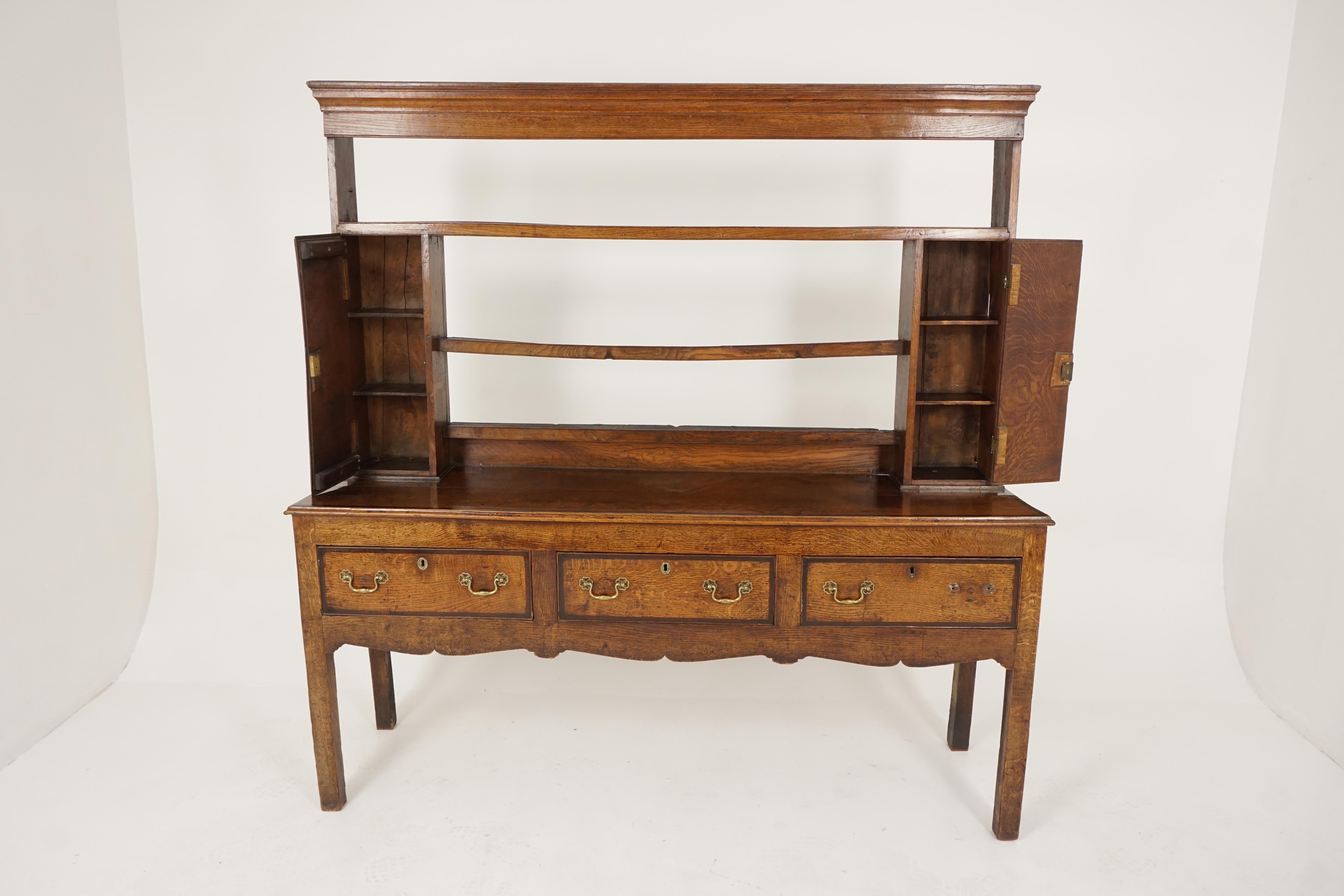 Antico comò georgiano, comò gallese in quercia, comò antico, Wales 1780, H200

Wales and Wales 1780
Rovere massiccio
Finitura originale
Cornice modanata nella parte superiore
Fregio dritto sul davanti
Tre ripiani con frontale sagomato
Due armadi