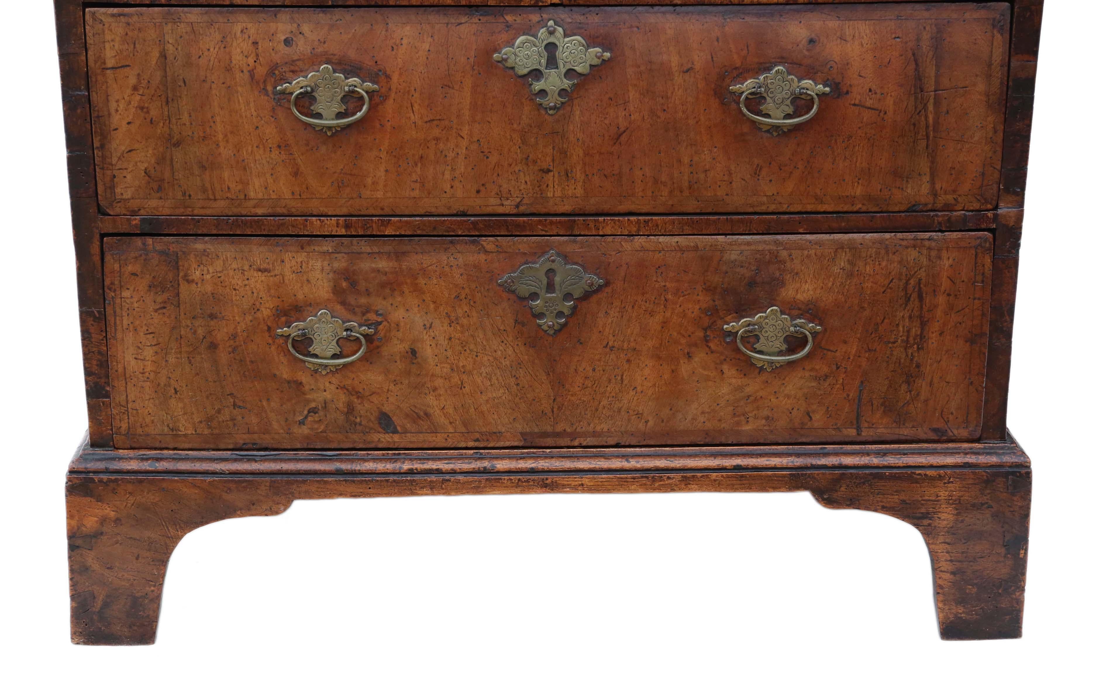 Antique Georgian early 18th Century cross banded walnut bureau desk writing tabl For Sale 3