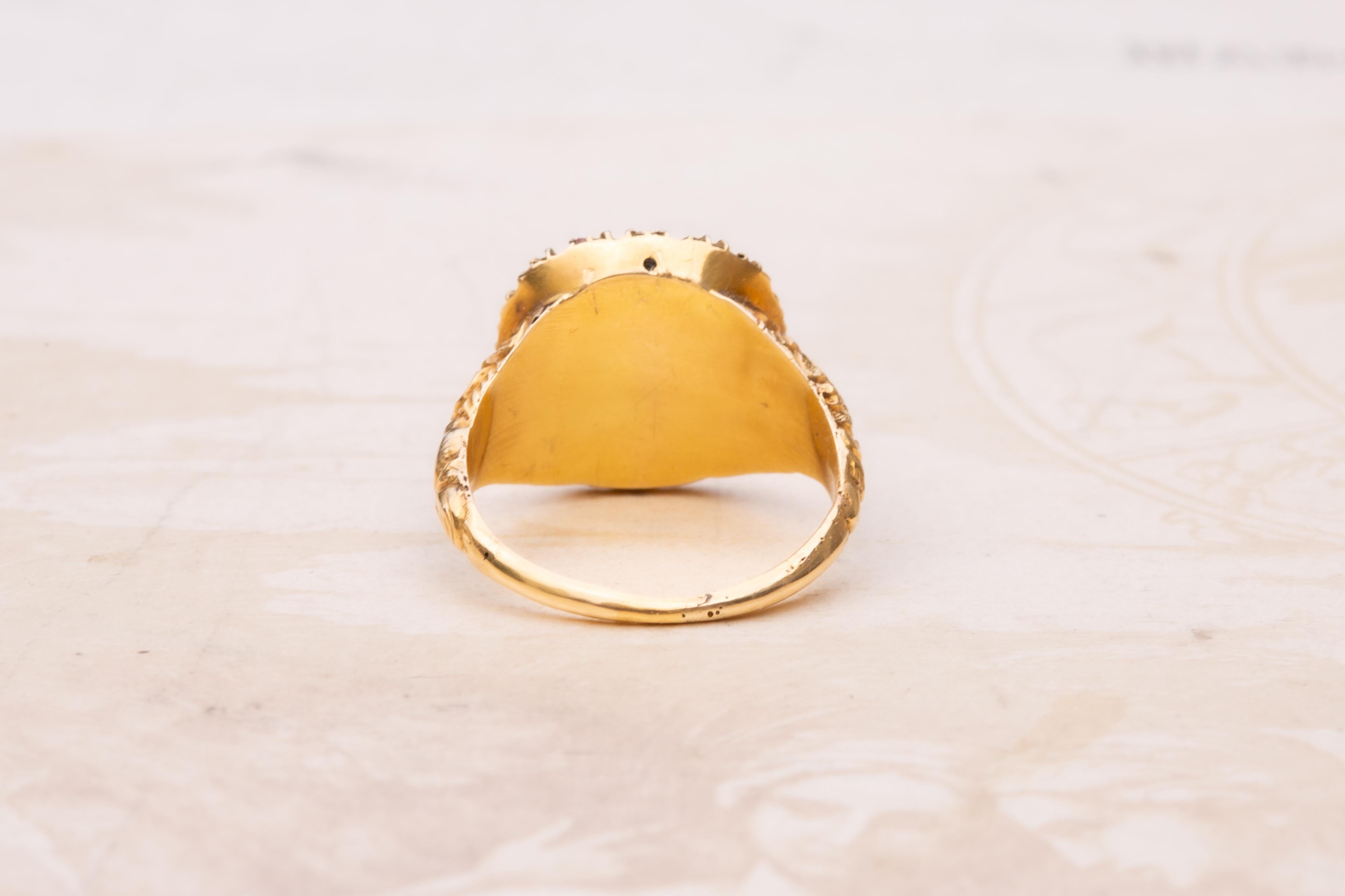 Antiker georgianischer 1 Karat Rubin und Diamant Target Cluster-Ring aus dem frühen 19. Jahrhundert für Damen oder Herren im Angebot