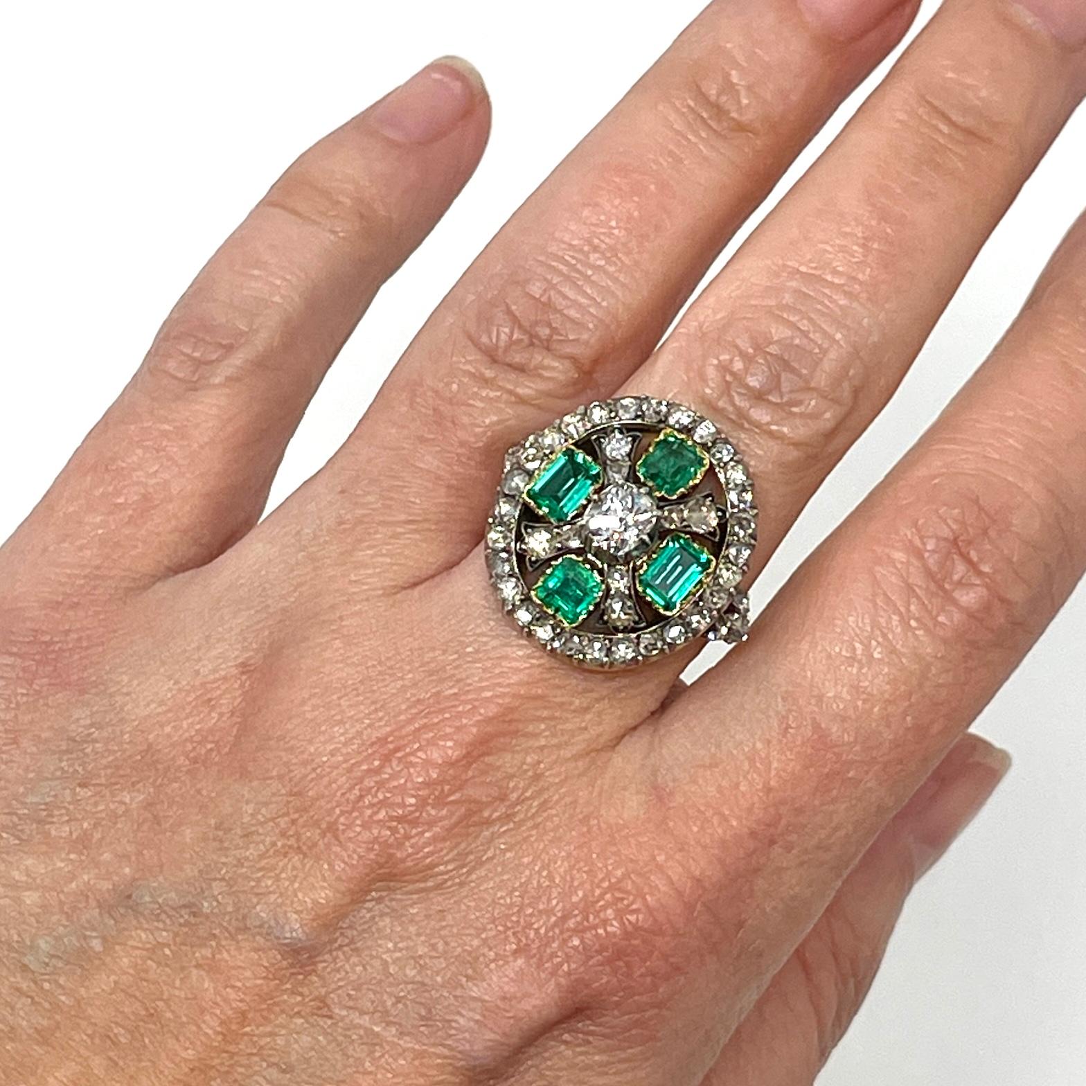 Antiker georgianischer Smaragd- und Diamantring im Angebot 3