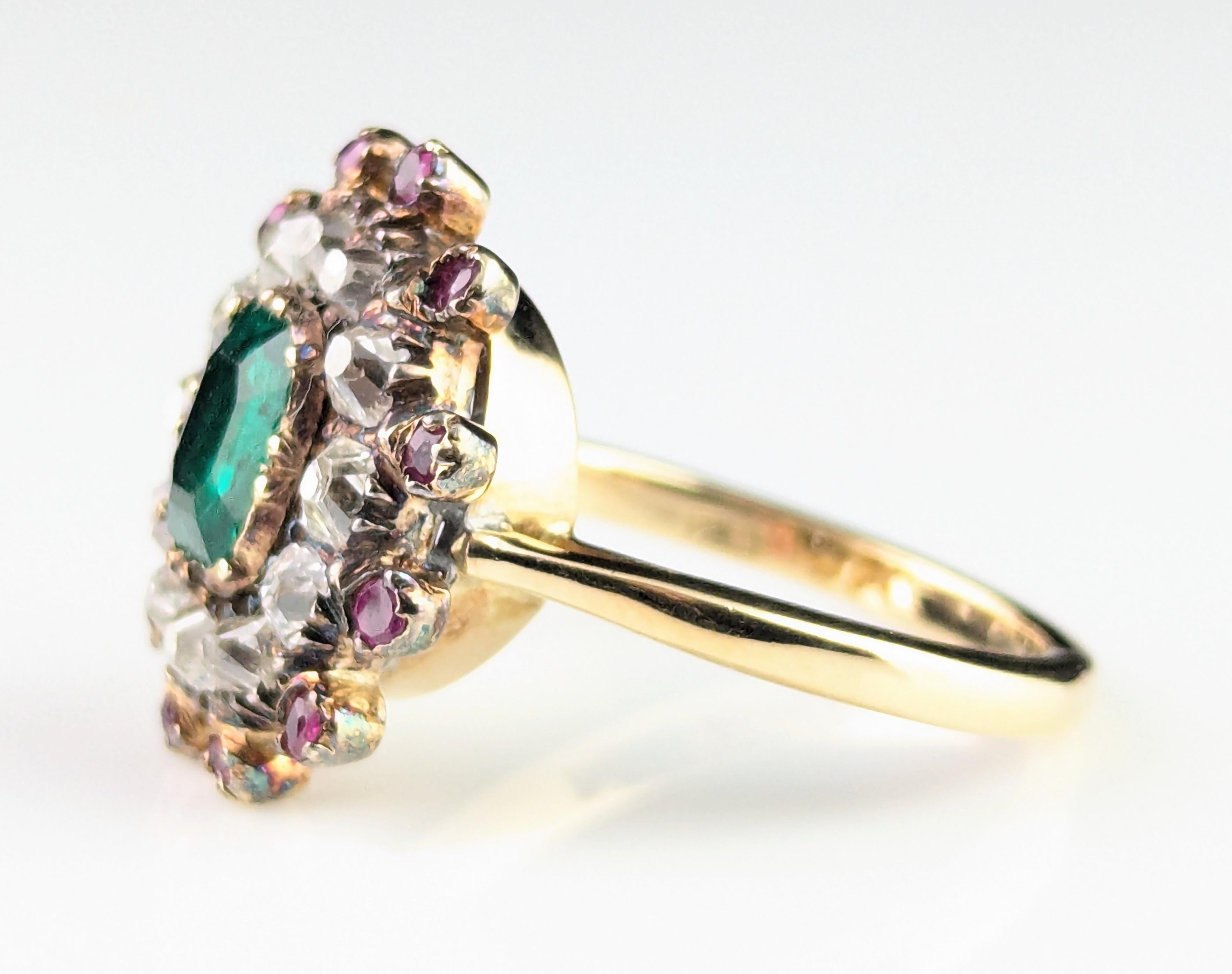 Antique Georgian Emerald, Diamond and Ruby cluster ring, 18k yellow gold 12