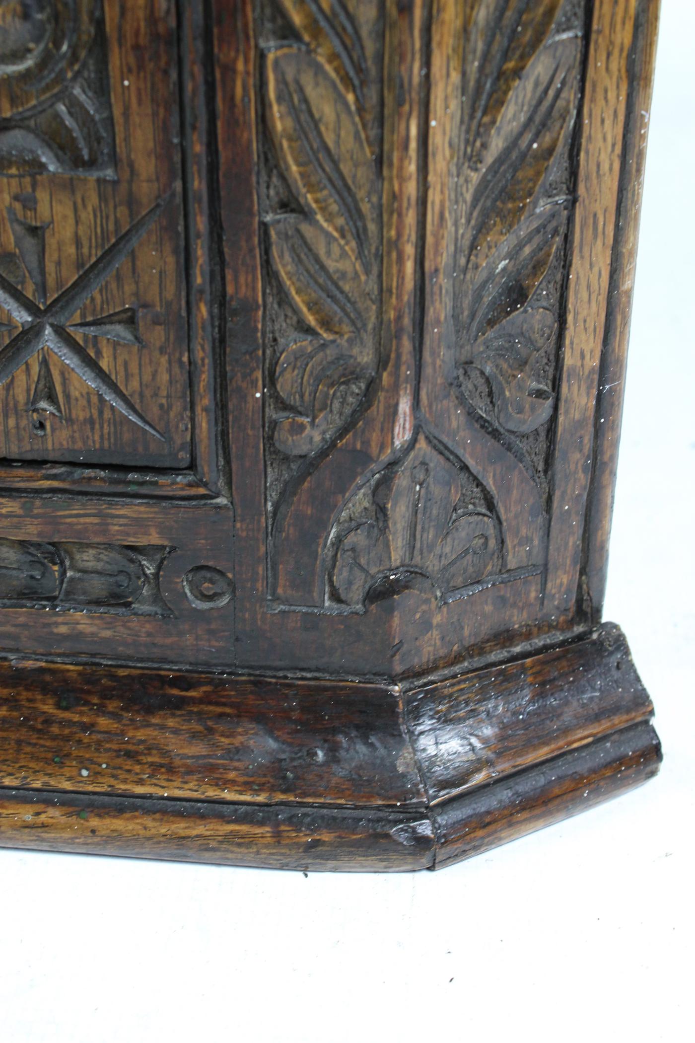 Antique Georgian English Carved Oak Corner Cupboard Cabinet with Glazed Door 8
