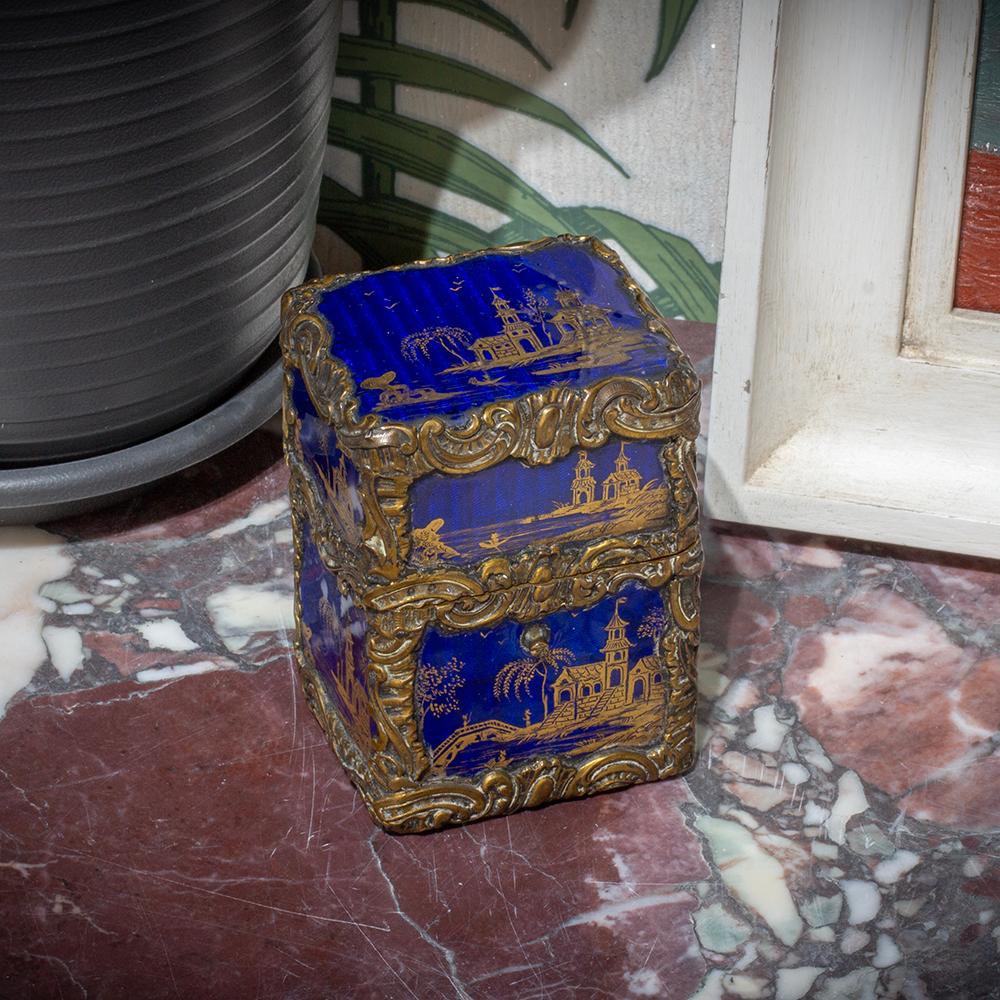 Later Modified into a Card Case

From our Collectables category, we are delighted to offer this English Chinoiserie Etui Nécessaire Card Case. The Necessaire of small petit with enamelled panels containing chinoiserie scenes of pagodas on islands