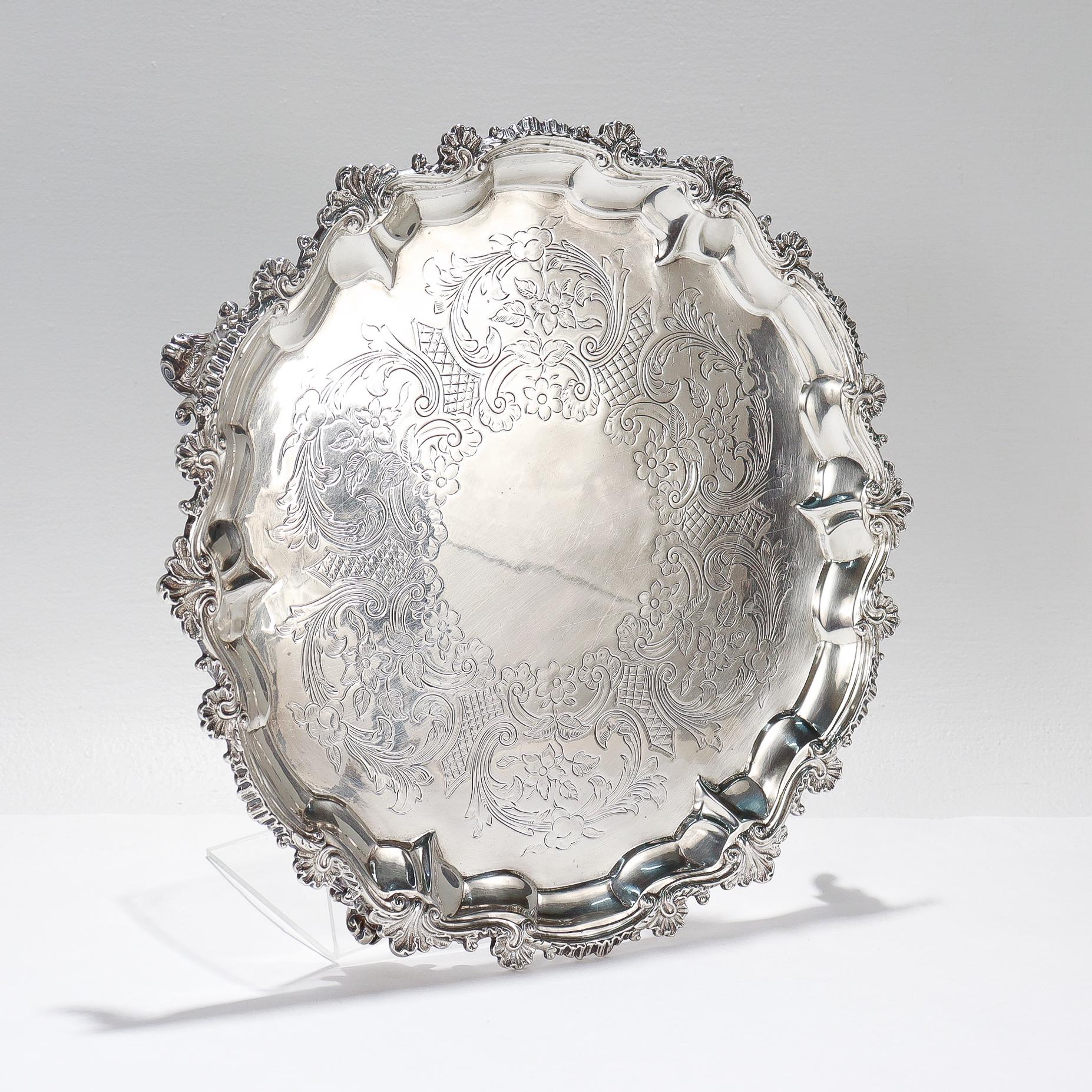 Plata de ley inglesa georgiana antigua 10 3/4 pulg. Salvilla de Ebenezer Coker en venta 2