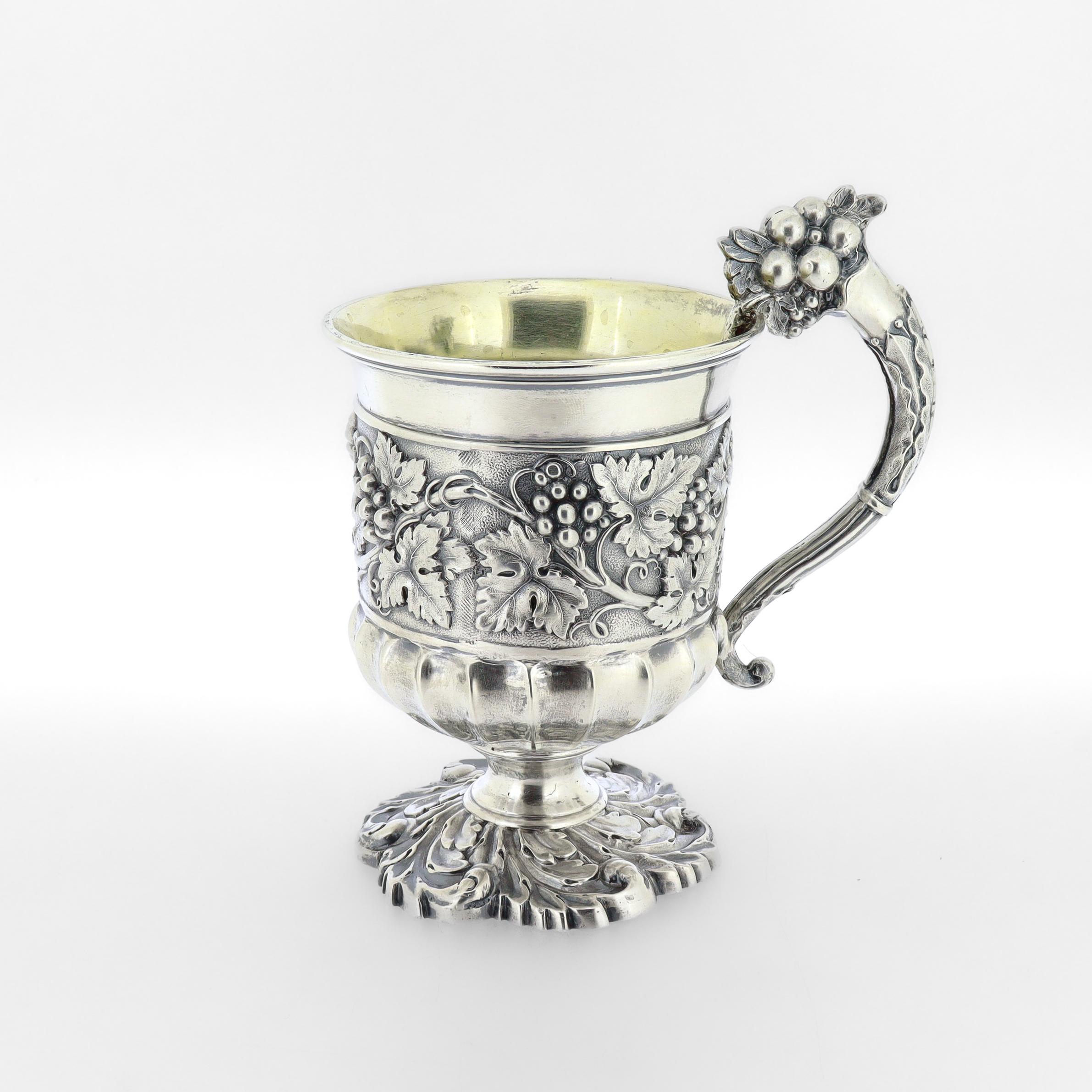 Georgiano Antica tazza o boccale da battesimo in argento sterling georgiano di Joseph Angell in vendita