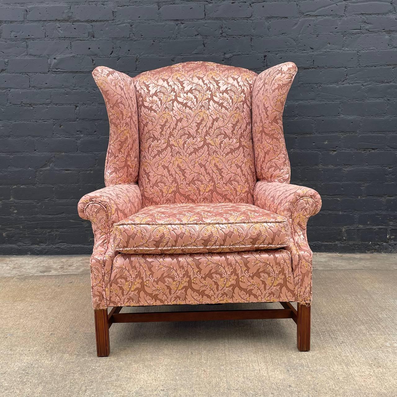 American Antique Georgian English Style Wing Back Lounge Chair For Sale