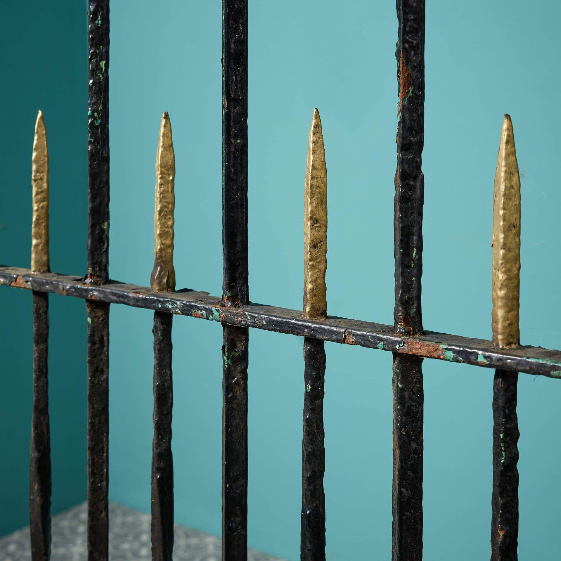 XIX secolo Antico cancello da giardino in ferro battuto di epoca georgiana in vendita