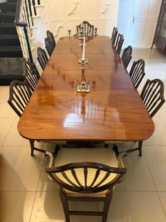Antique Georgian Figured Mahogany 3 Pillar Extending Dining Table Circa 1800